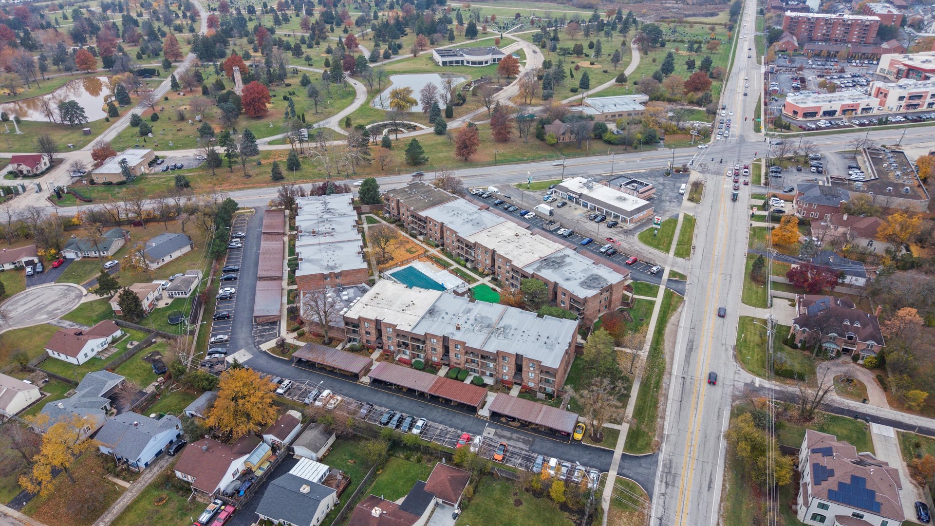 3615 E Central Road Unit: 101