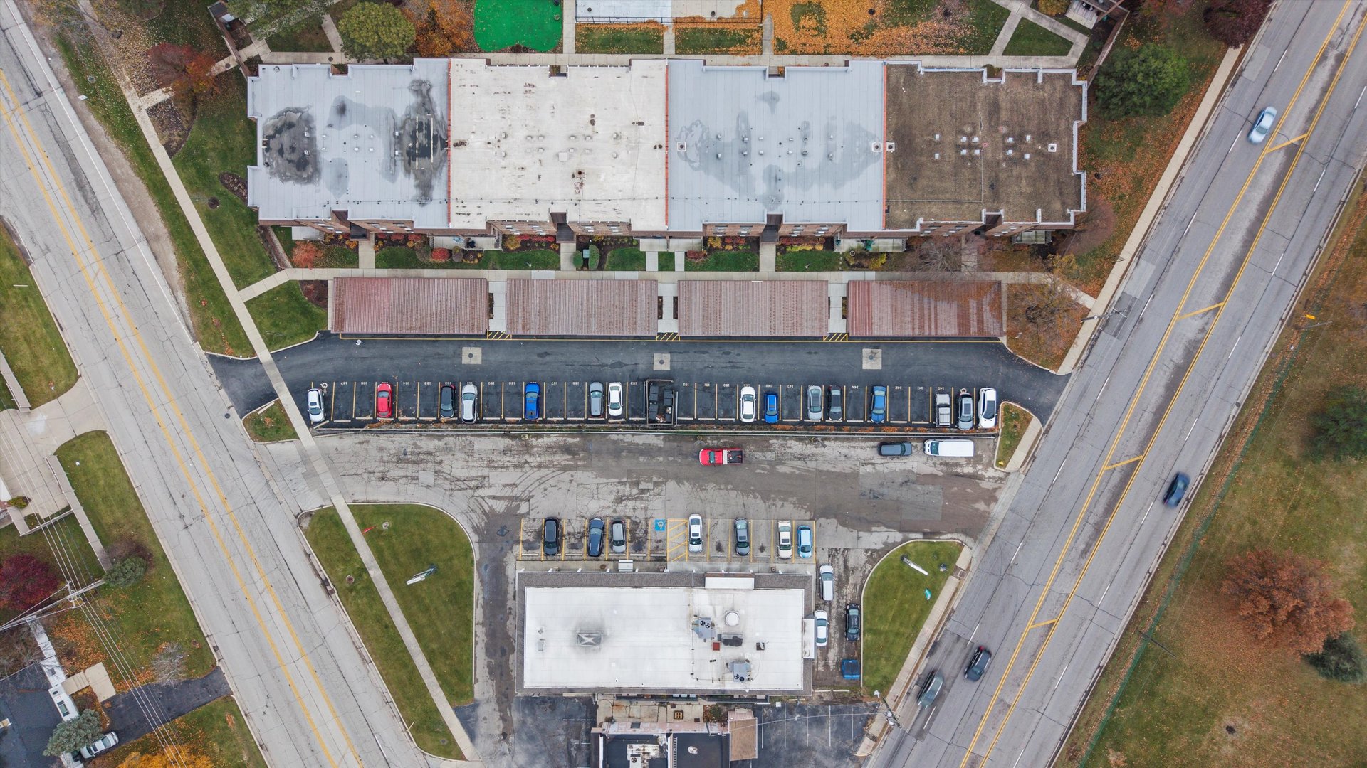 3615 E Central Road Unit: 101