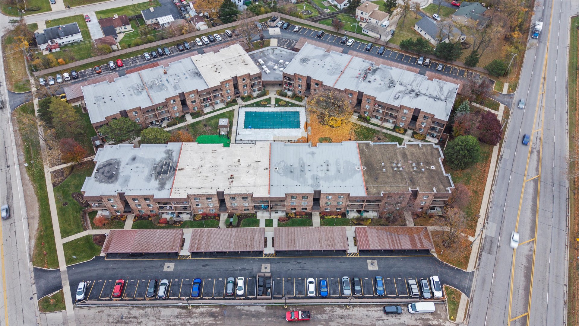 3615 E Central Road Unit: 101