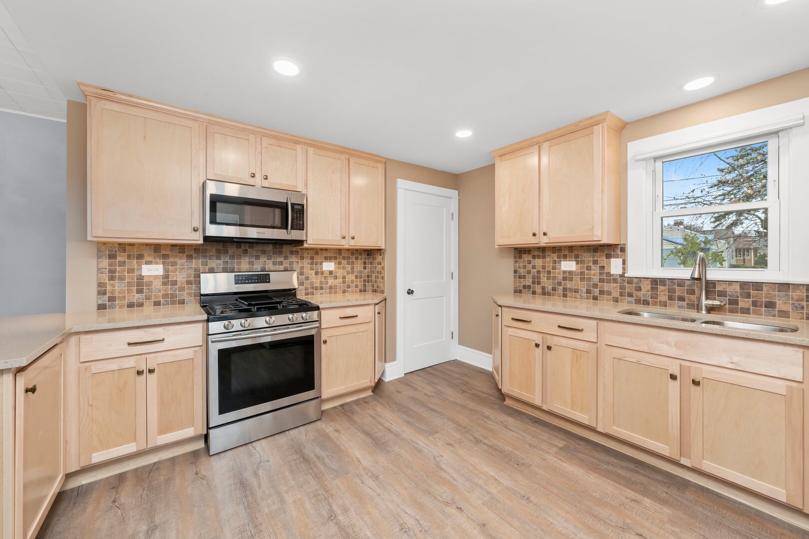 1412 Colorado Avenue