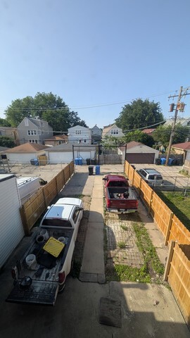 5028 W Lawrence Avenue Unit: 2