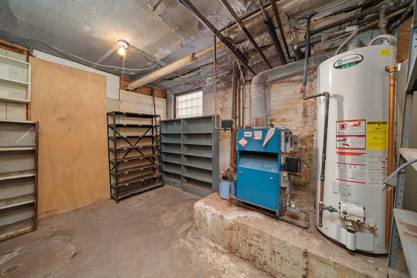 7611 S Aberdeen Street