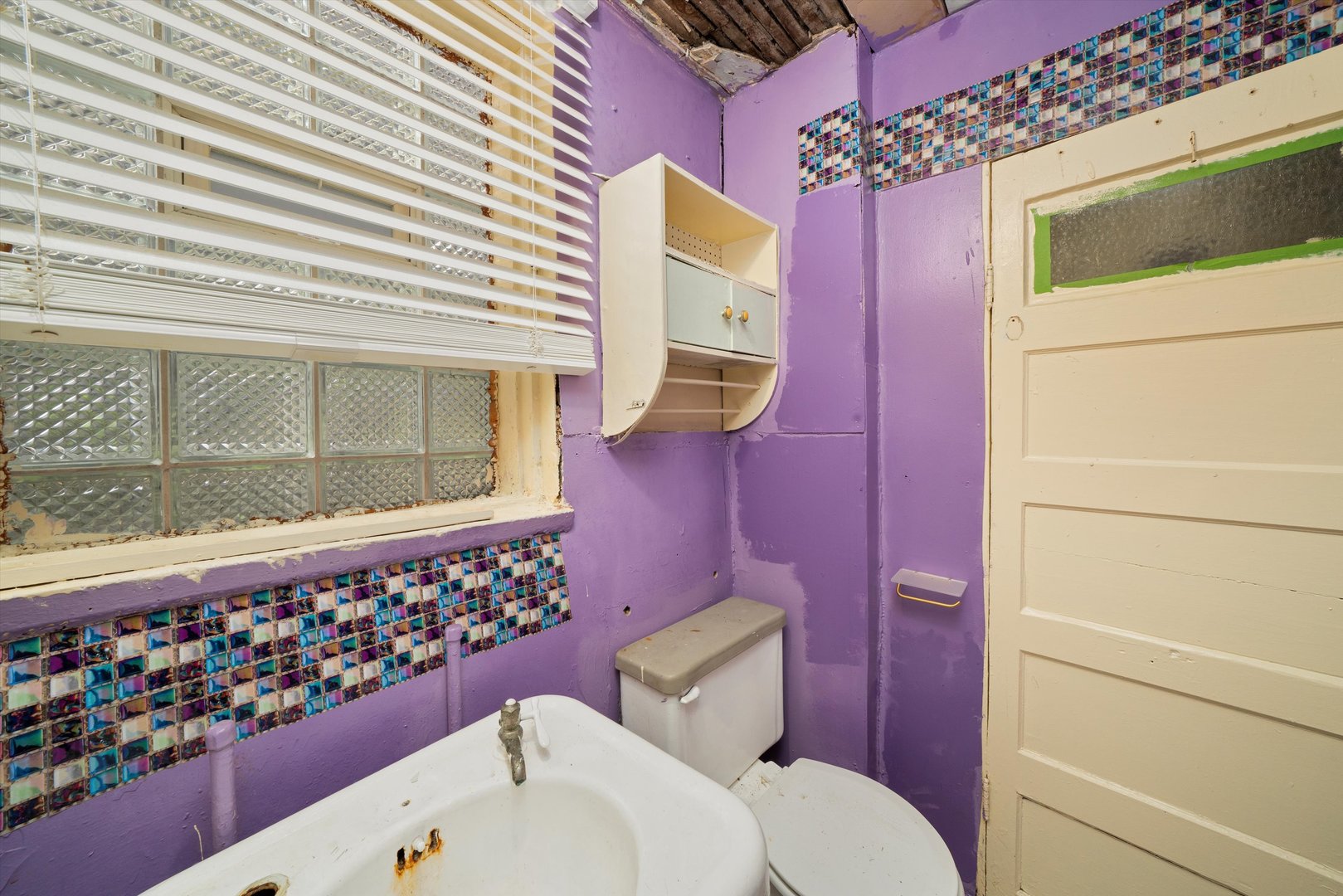 7611 S Aberdeen Street