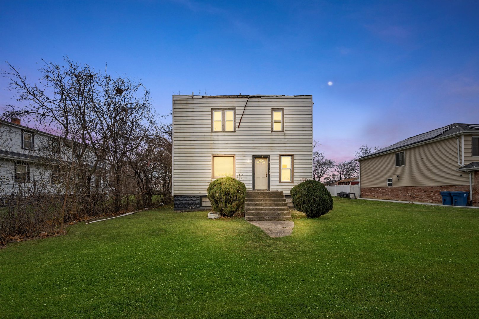 1905 W 142nd Street