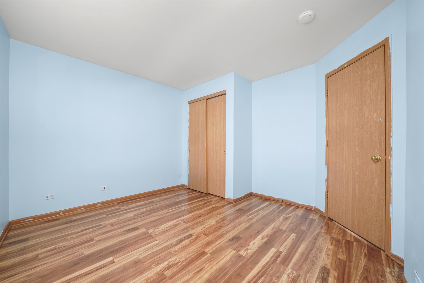 409 Evergreen Circle Unit: 4