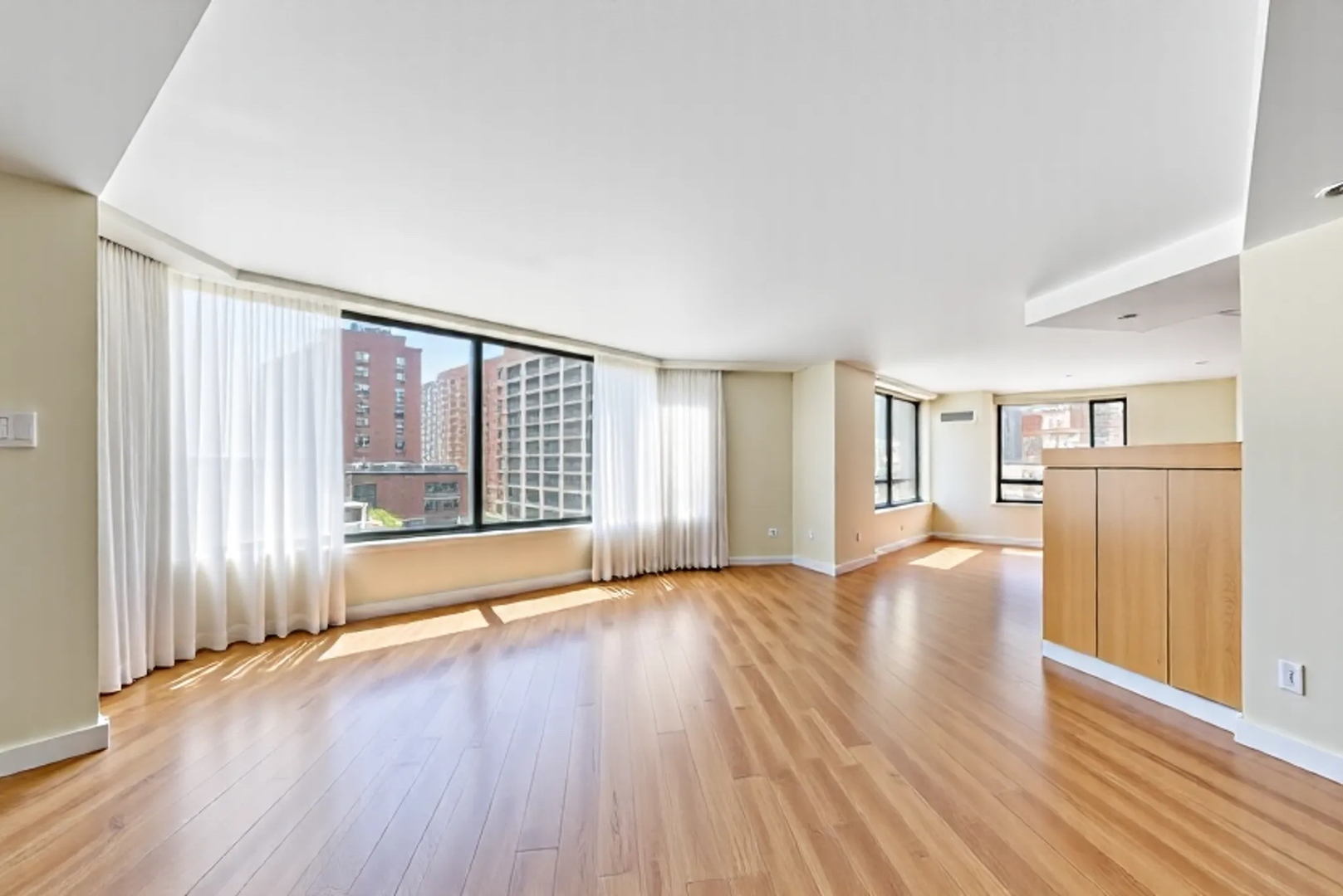 1410 N State Parkway Unit: 10B