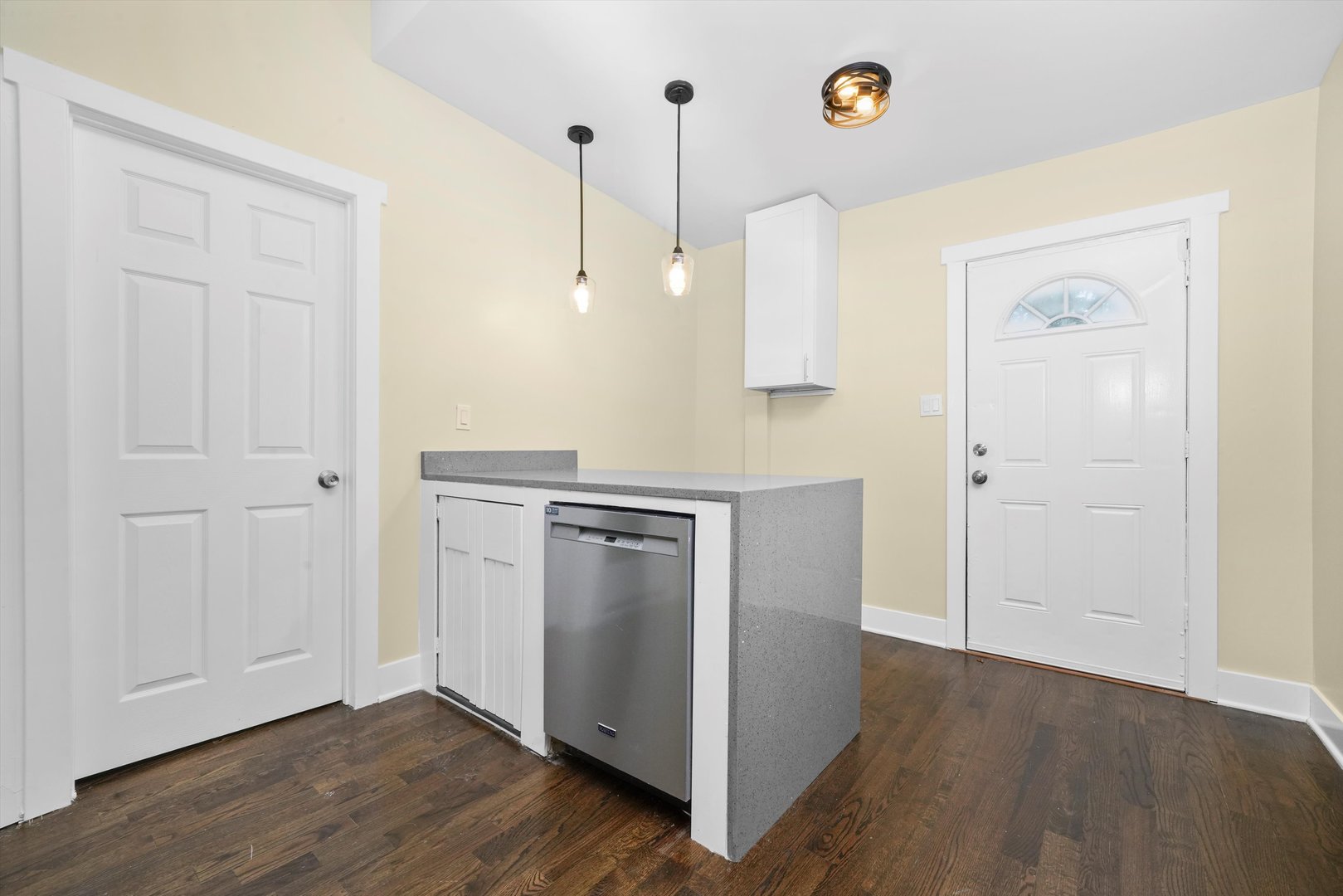 10617 S Wentworth Avenue