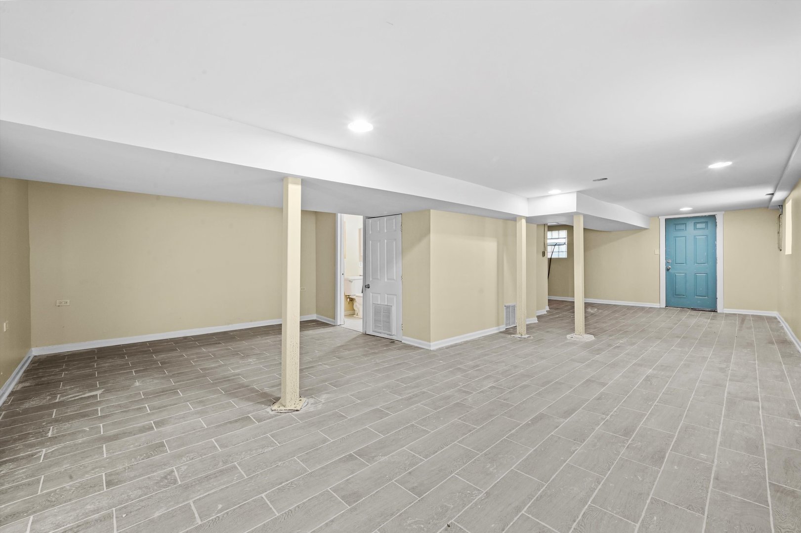 10617 S Wentworth Avenue