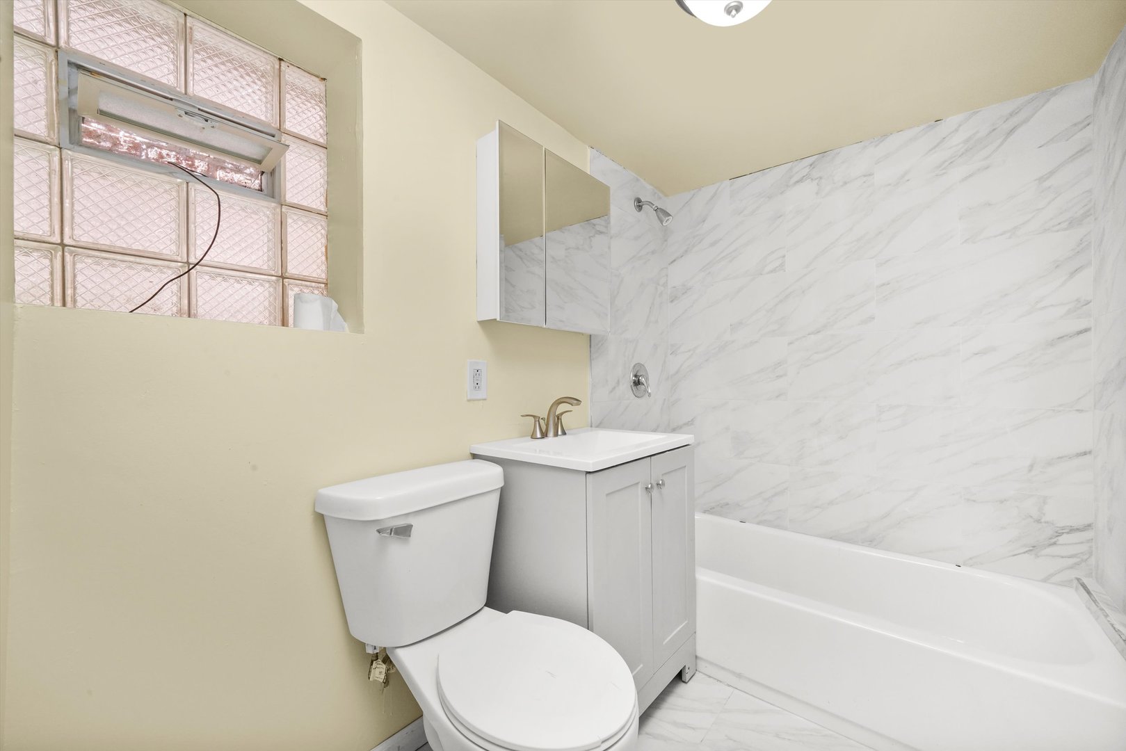 10617 S Wentworth Avenue