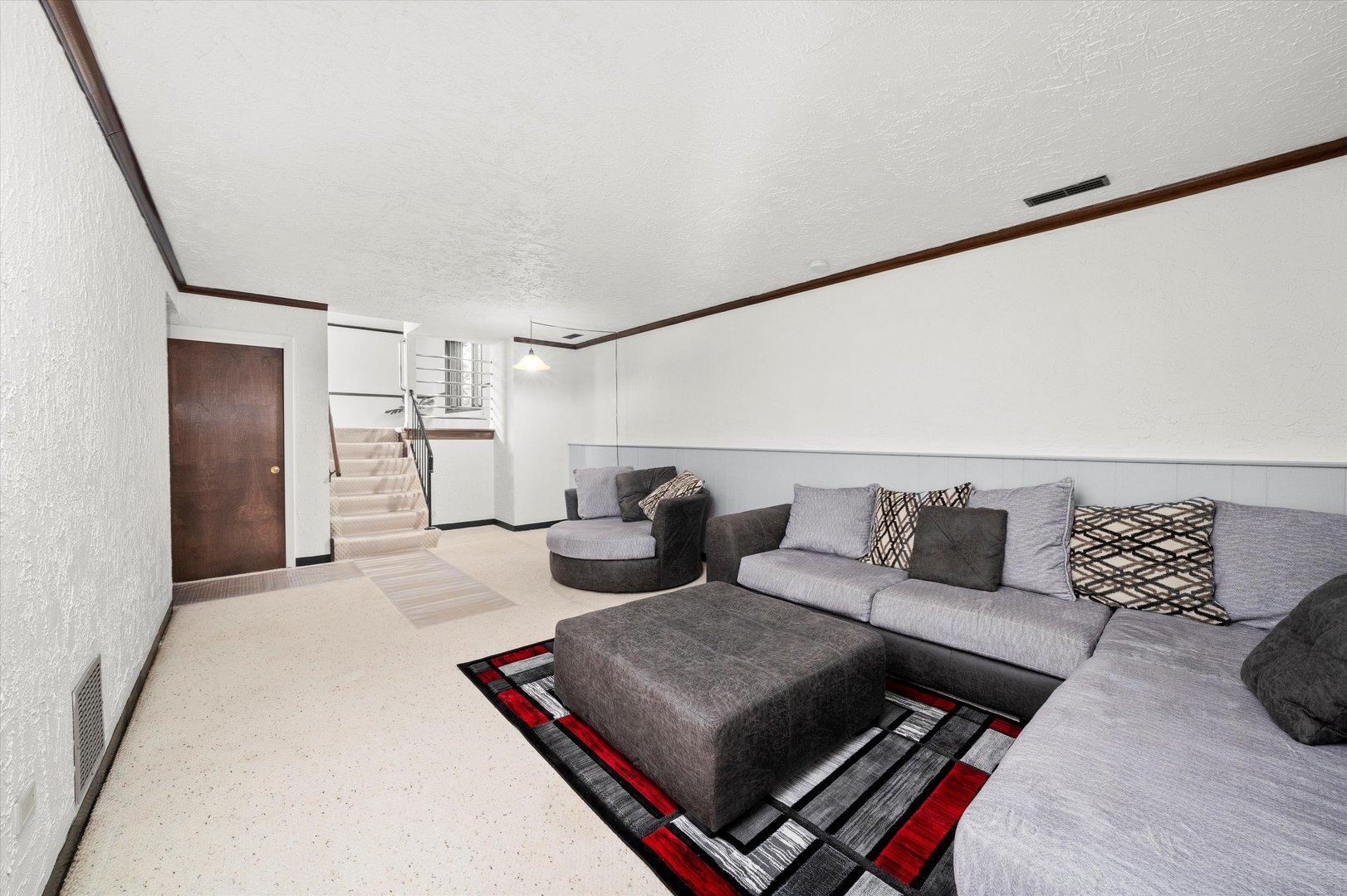 22434 Pleasant Drive