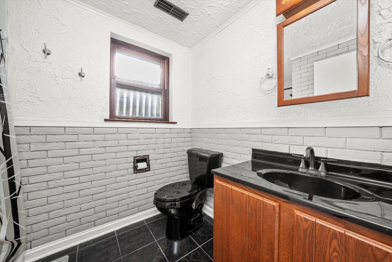 22434 Pleasant Drive