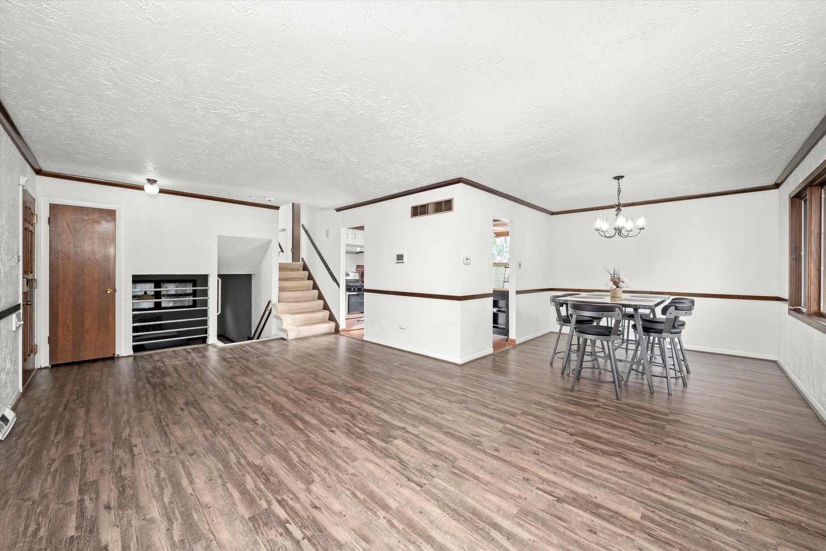 22434 Pleasant Drive