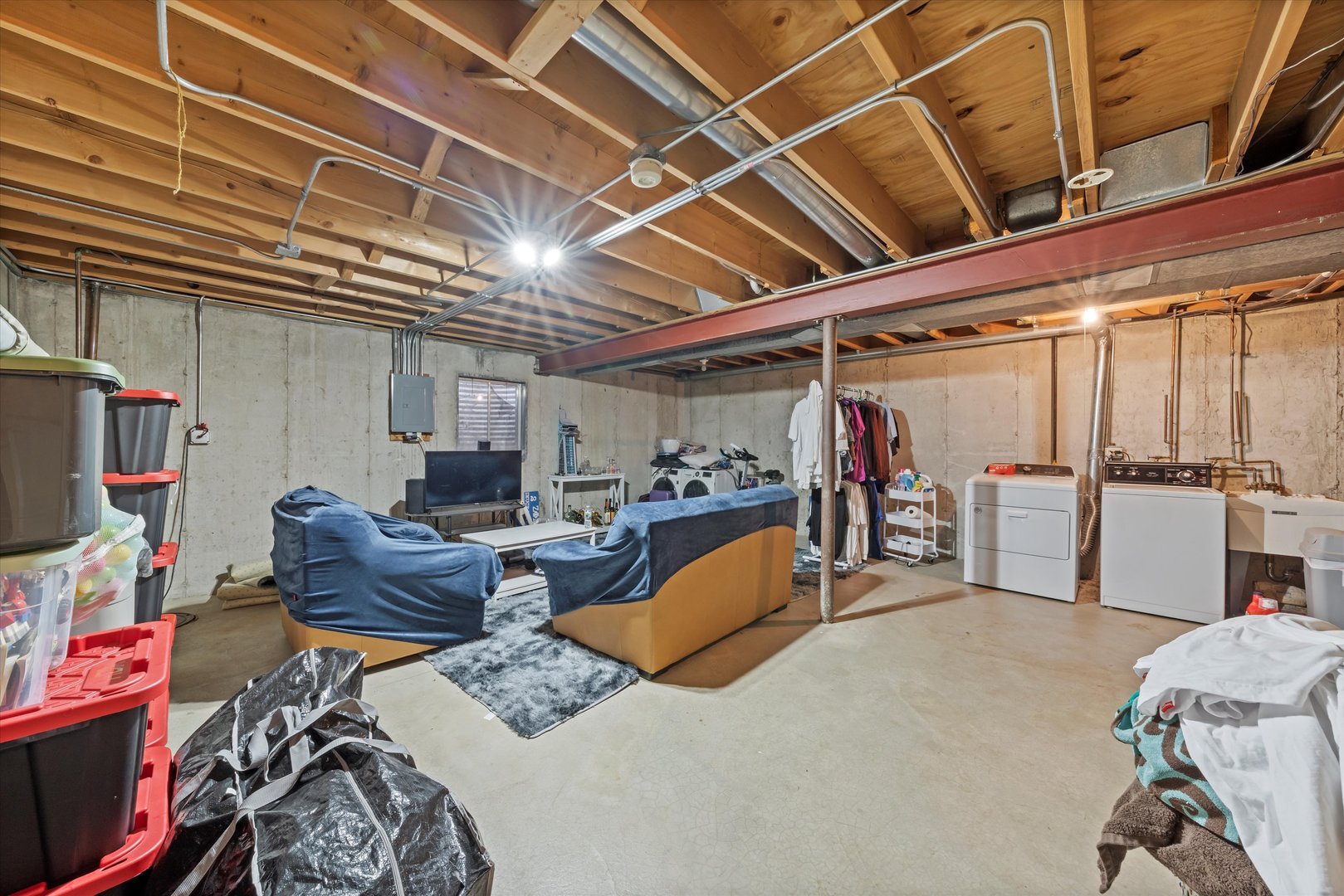 4343 W Emerald Way Street