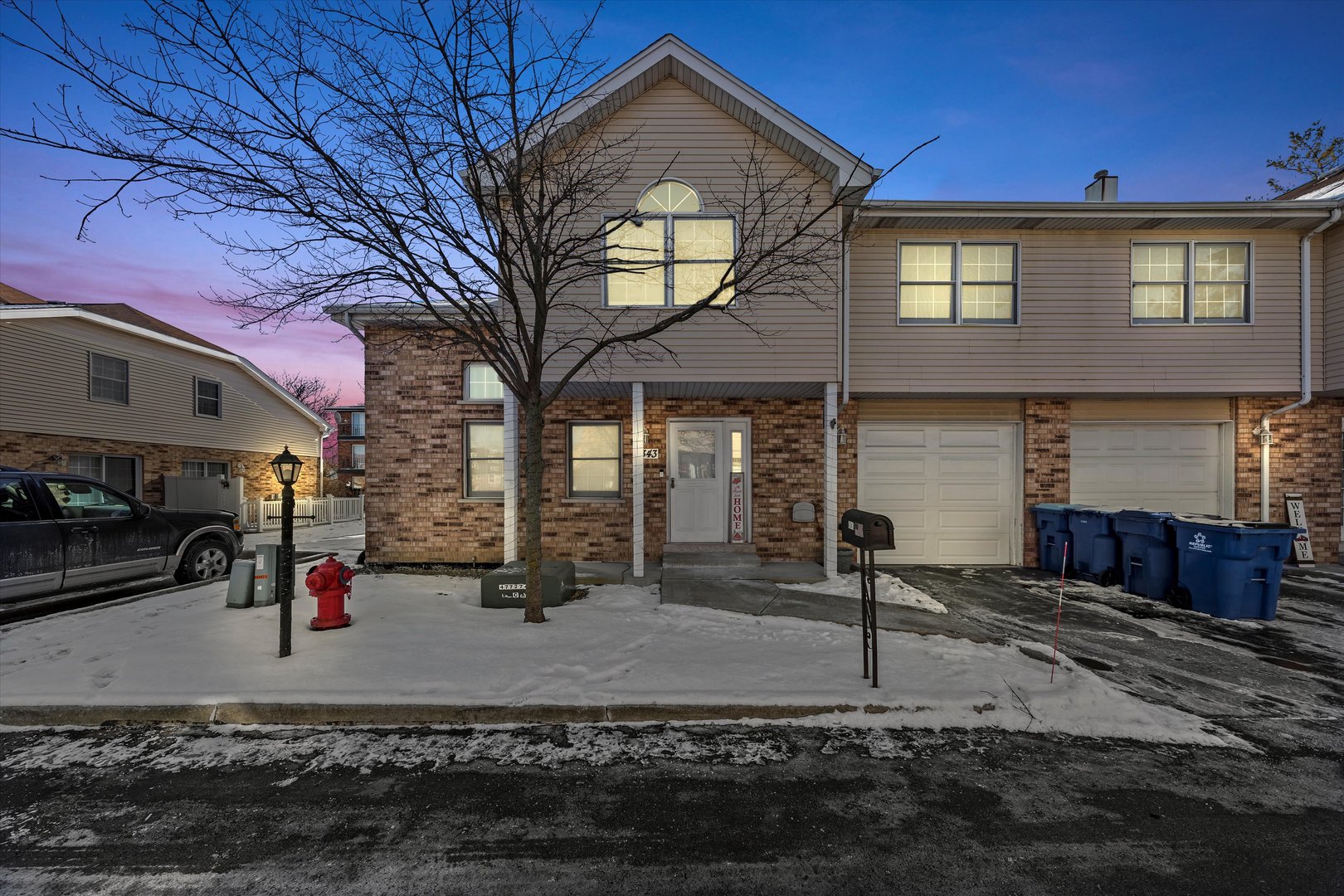 4343 W Emerald Way Street