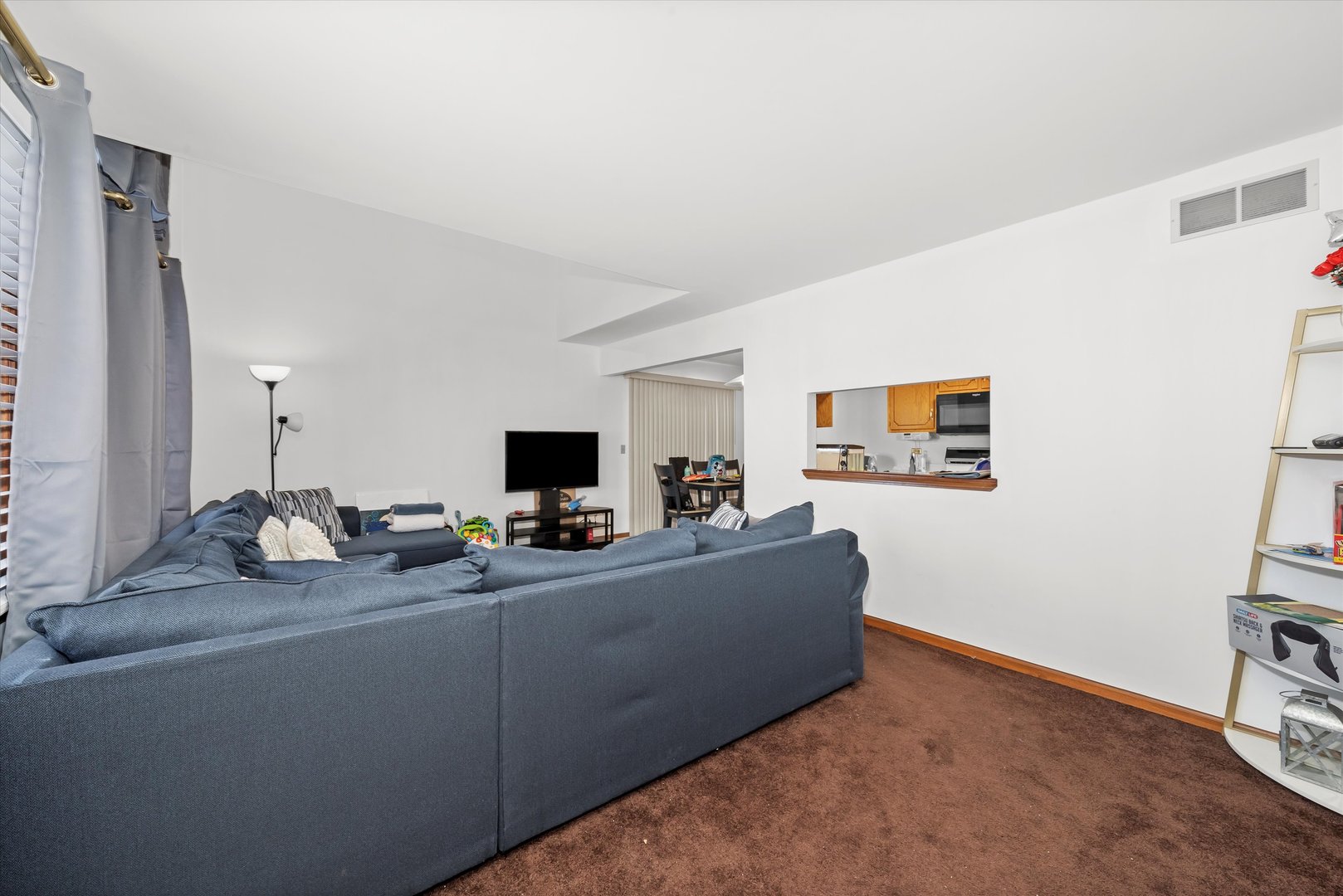 4343 W Emerald Way Street