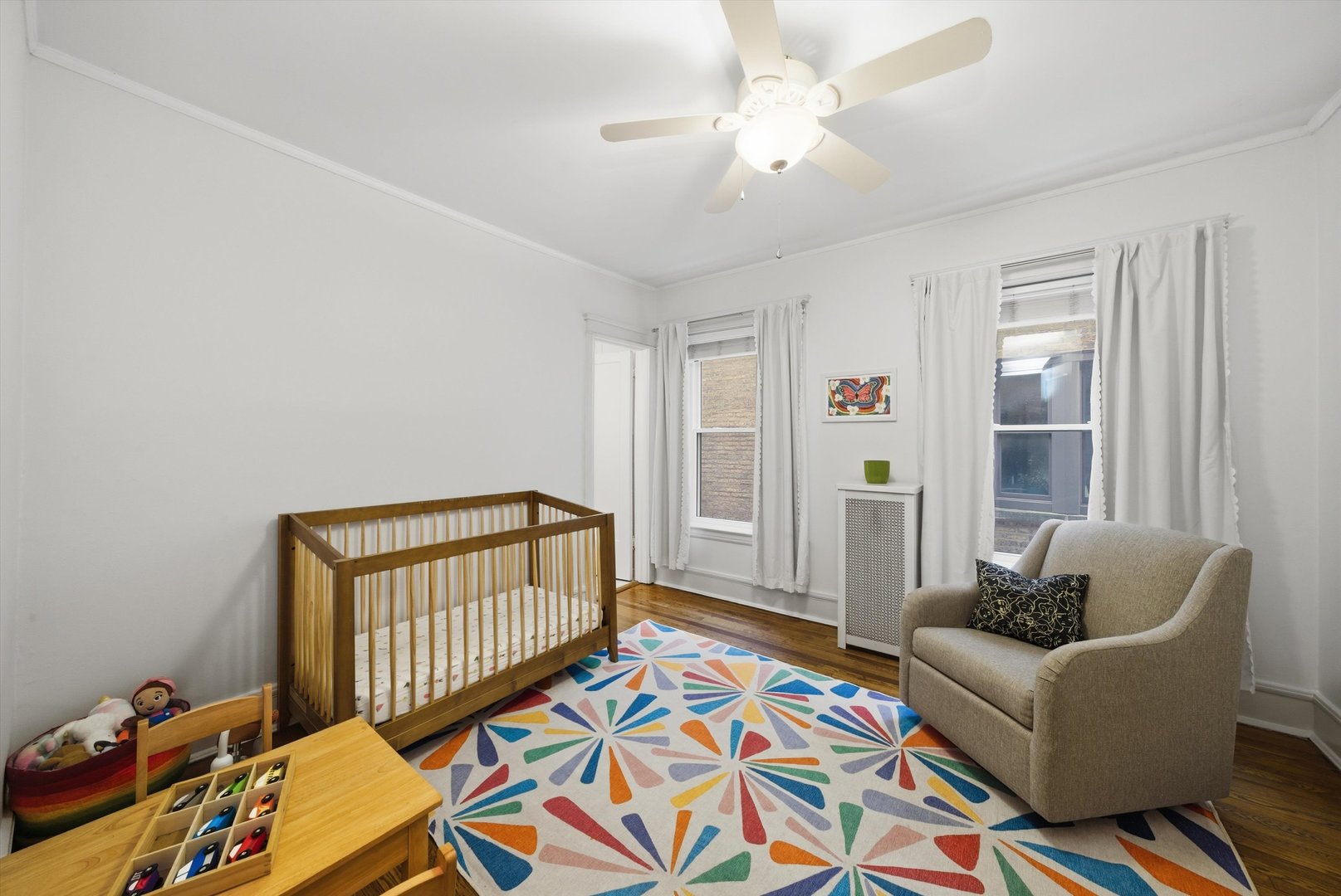 939 W Ainslie Street Unit: 2E