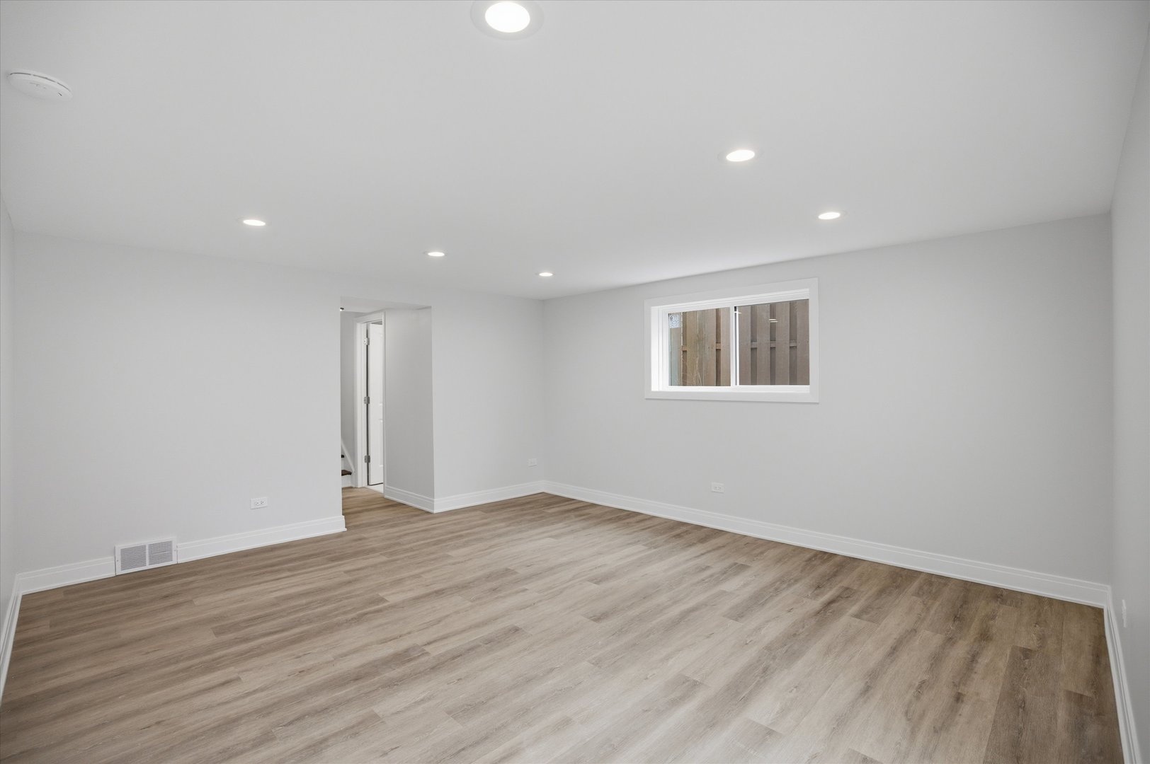 6232 N La Crosse Street