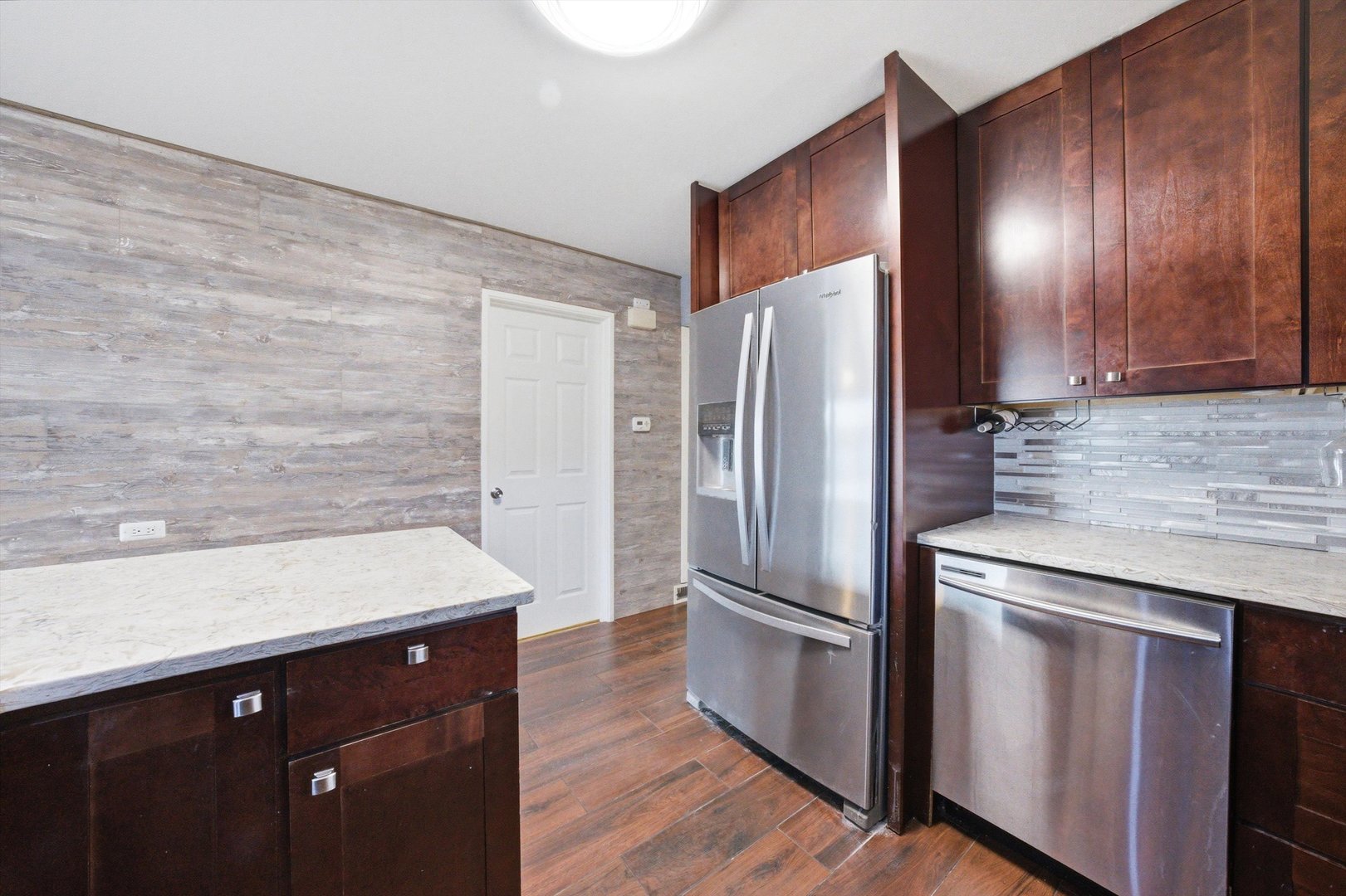 4605 S Laramie Avenue