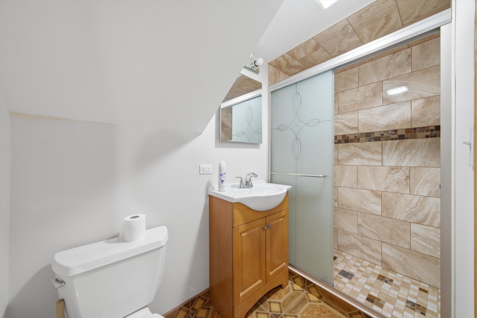 10725 S Rutherford Avenue