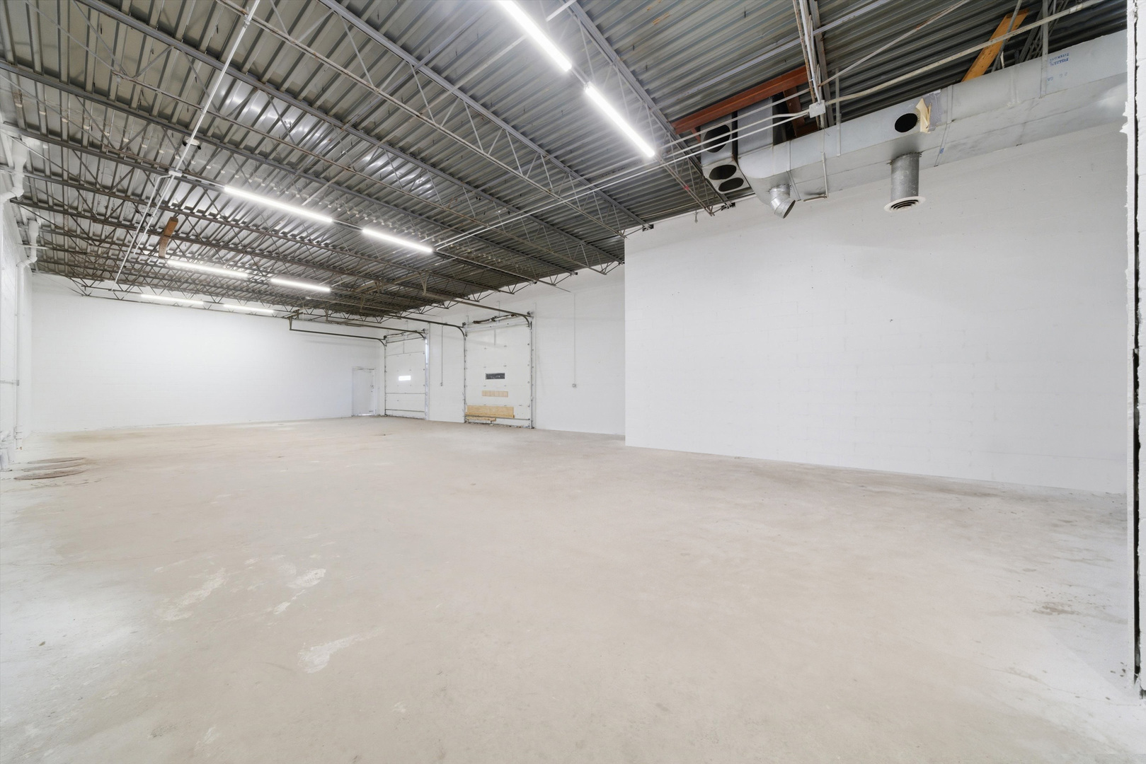 640 E Northwest Highway