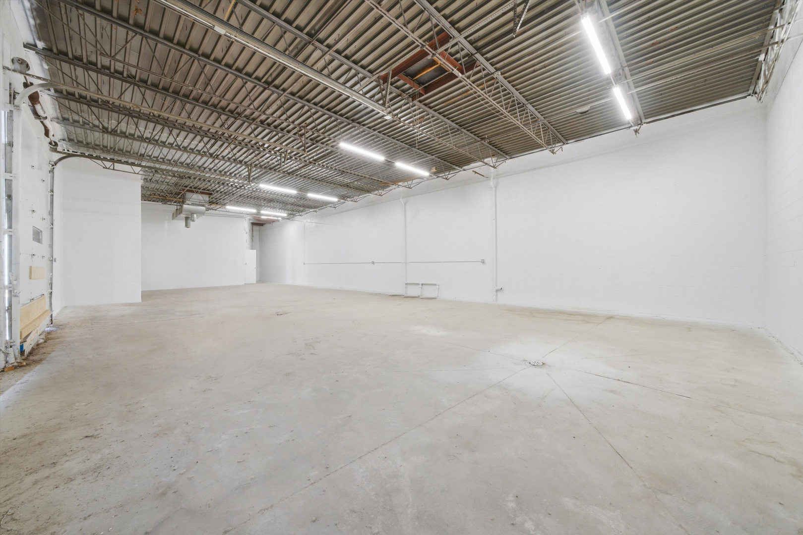 640 E Northwest Highway