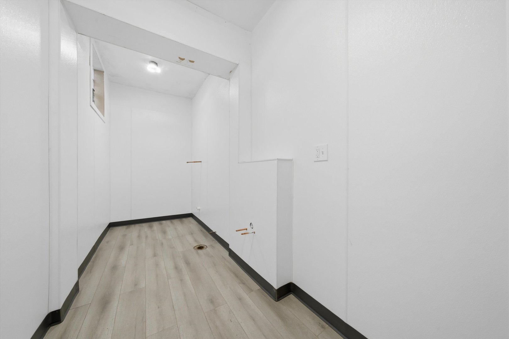 640 E Northwest Highway