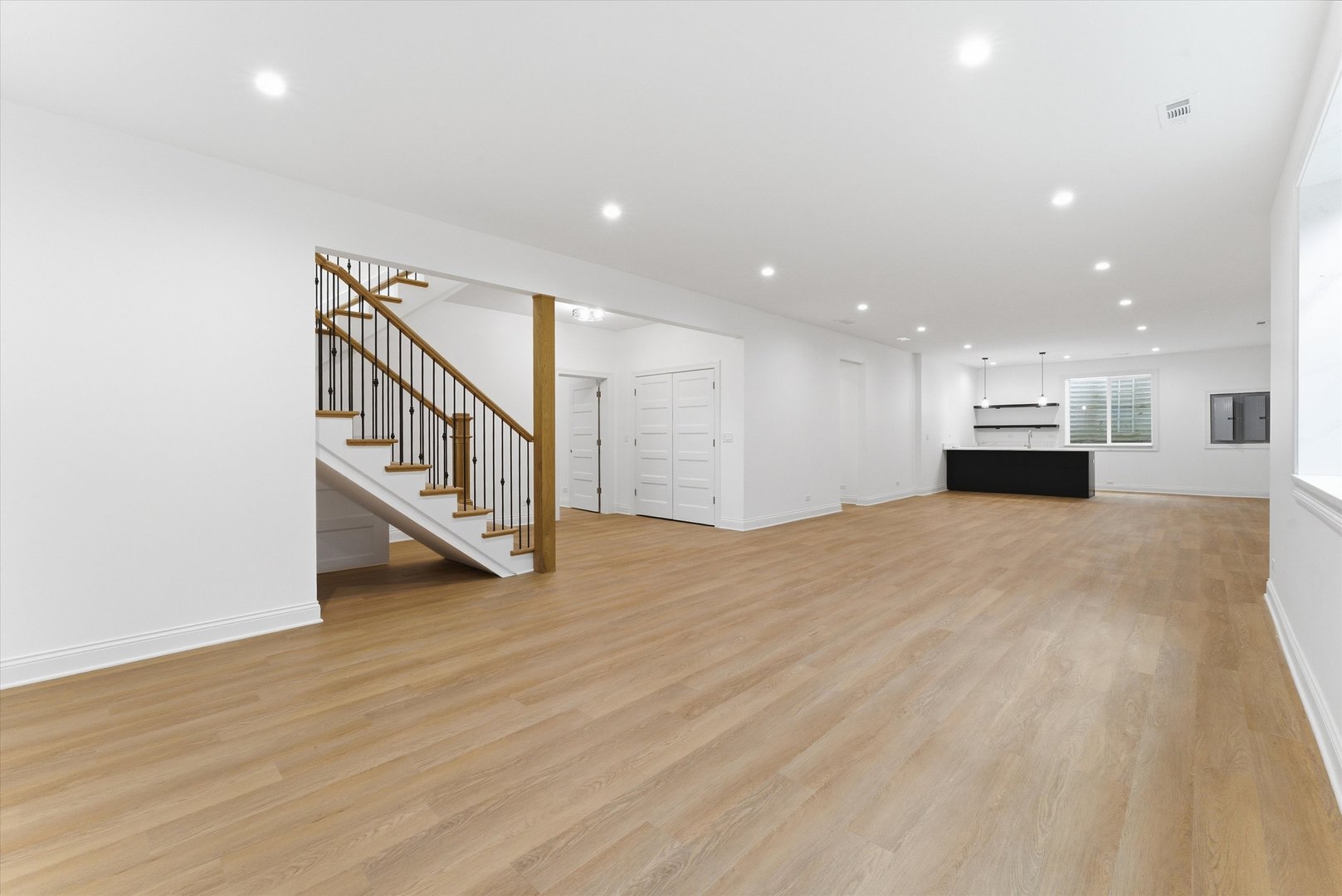 901 Elmdale Road