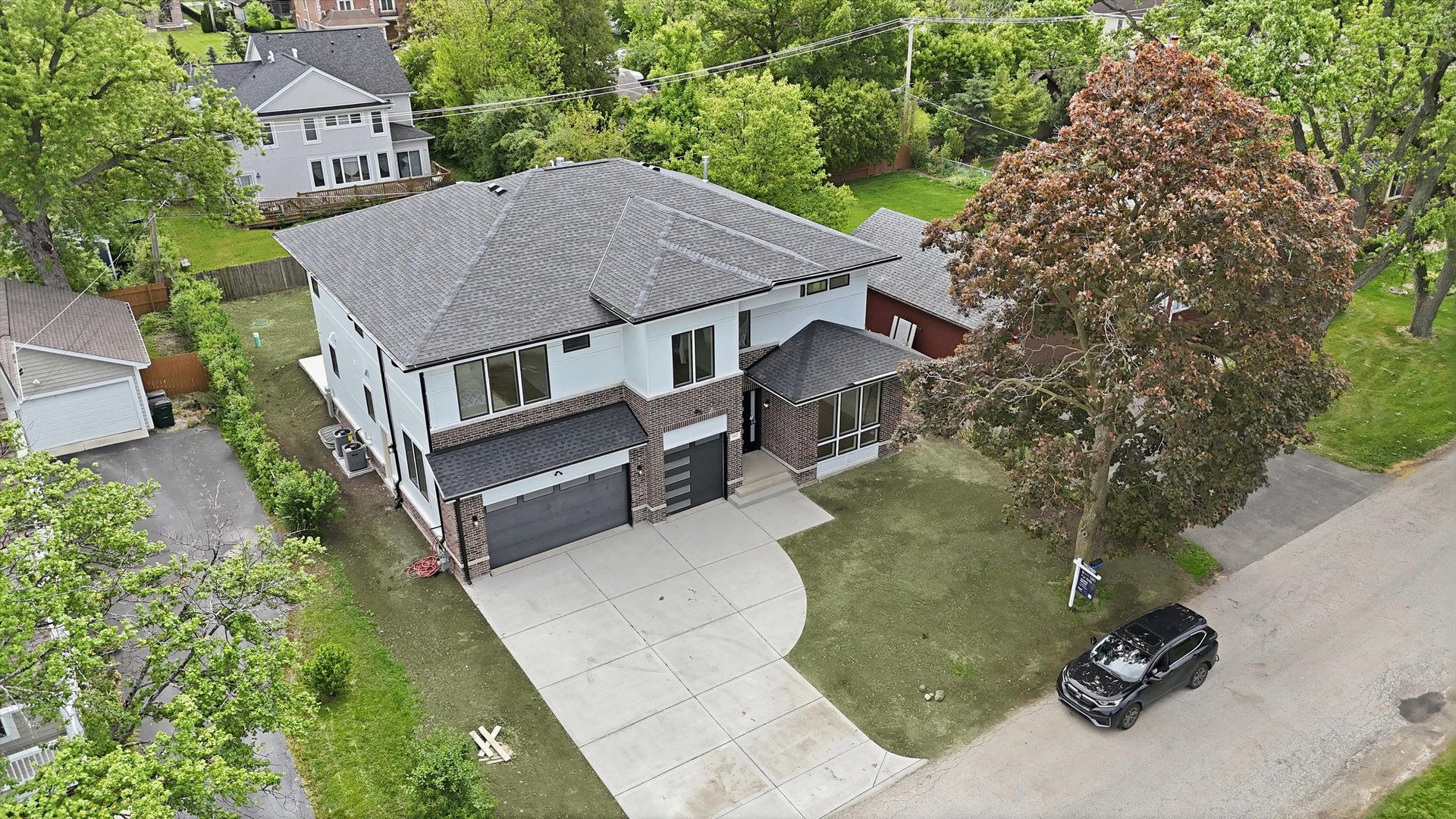 901 Elmdale Road