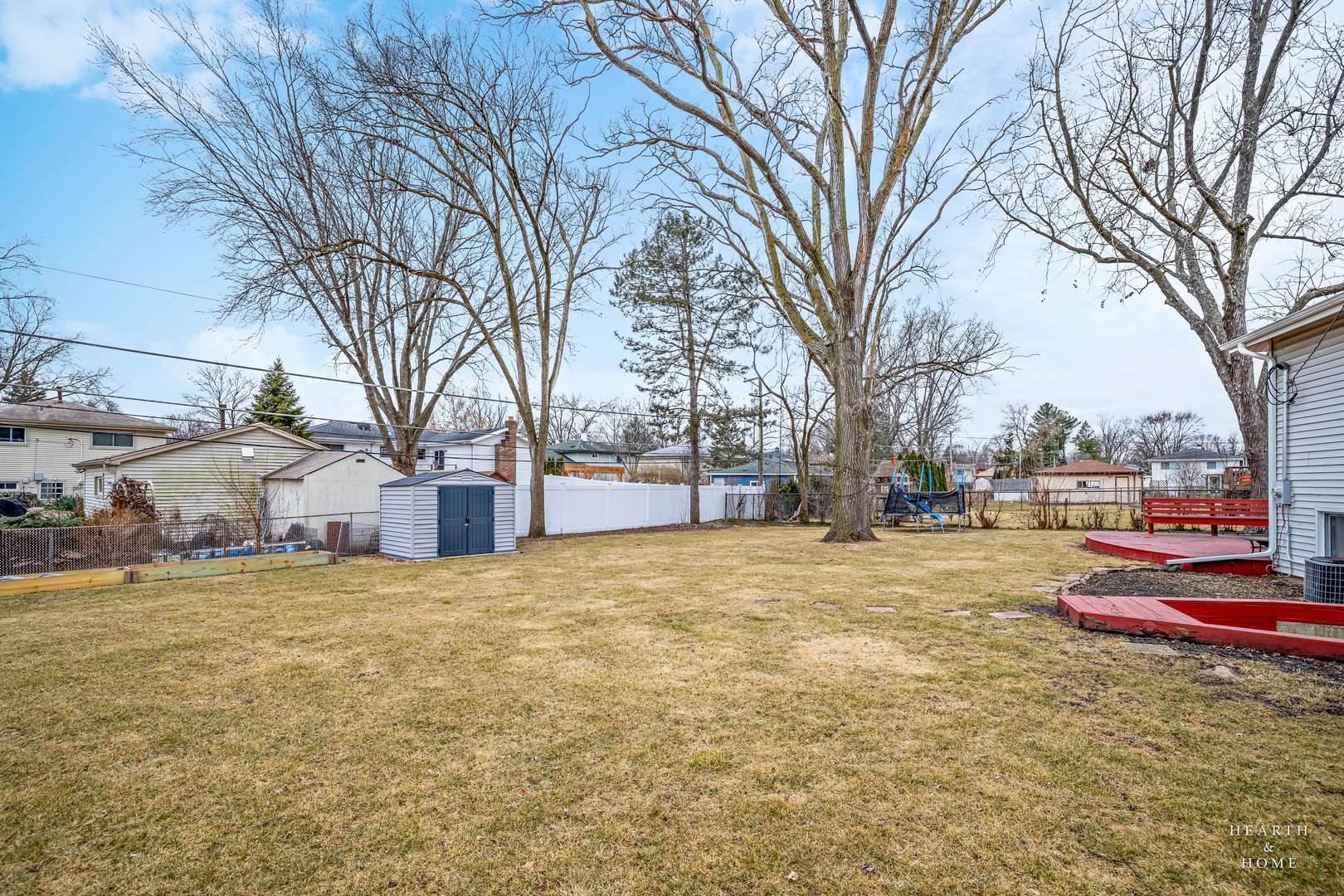 1923 E Pawnee Lane