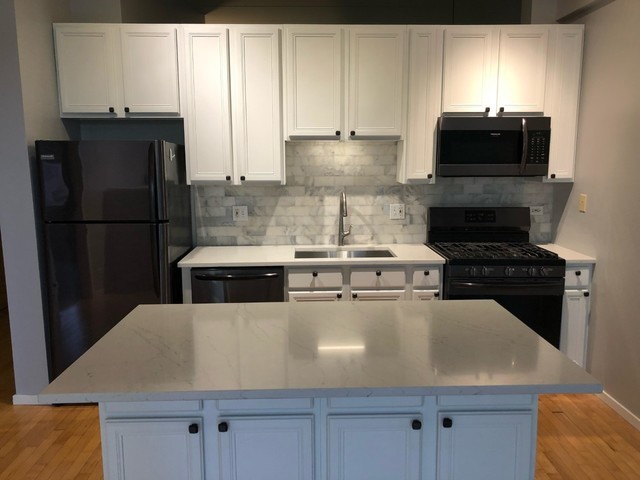 3944 N Claremont Avenue Unit: 306