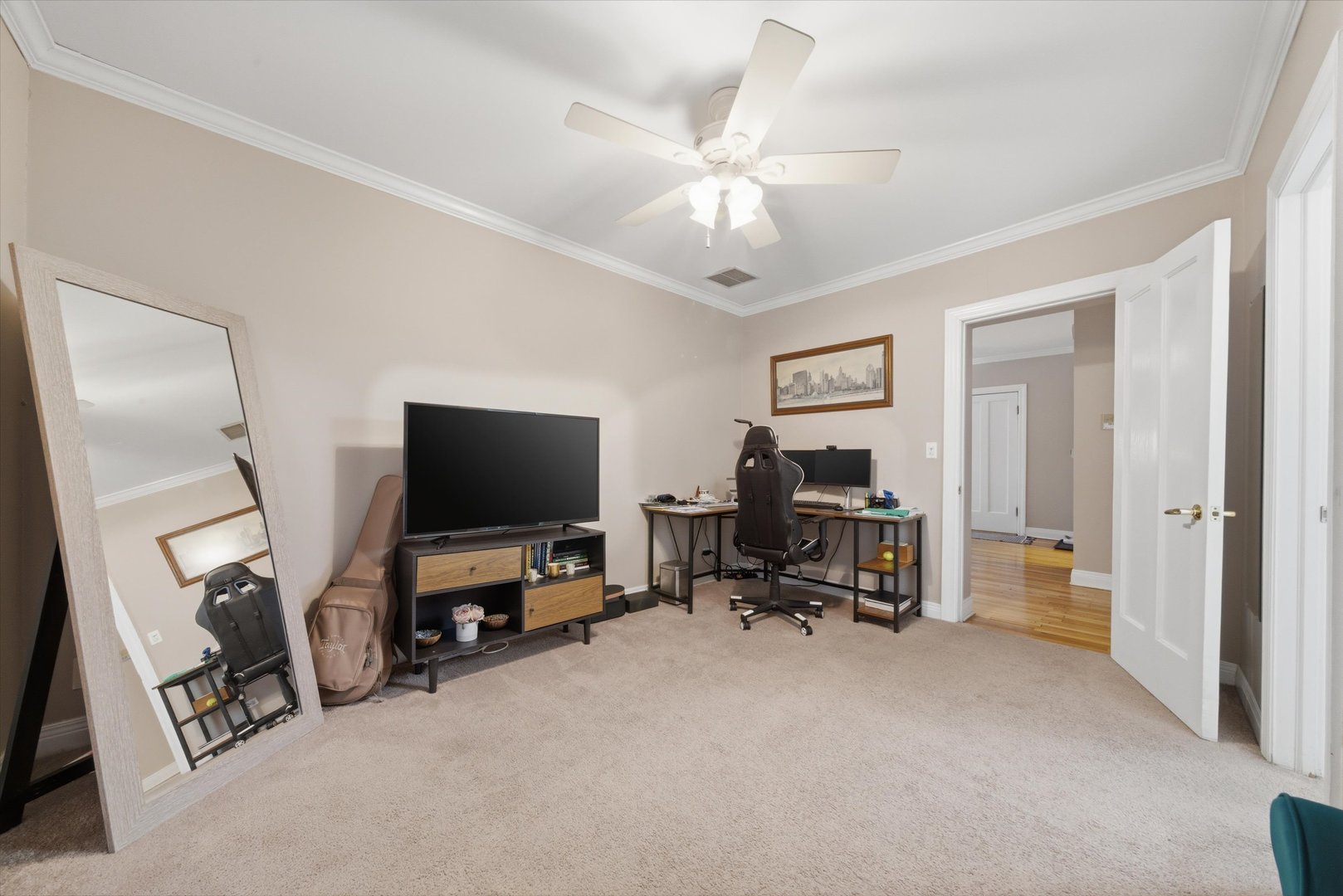 737 W BELDEN Avenue
