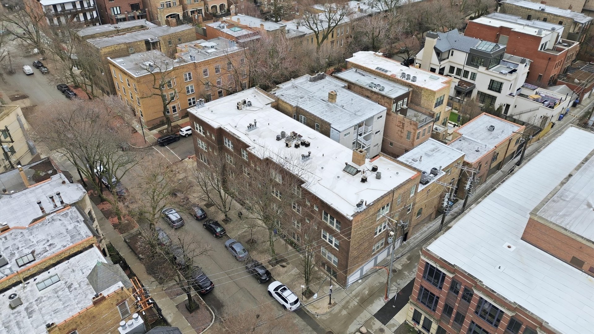 737 W BELDEN Avenue