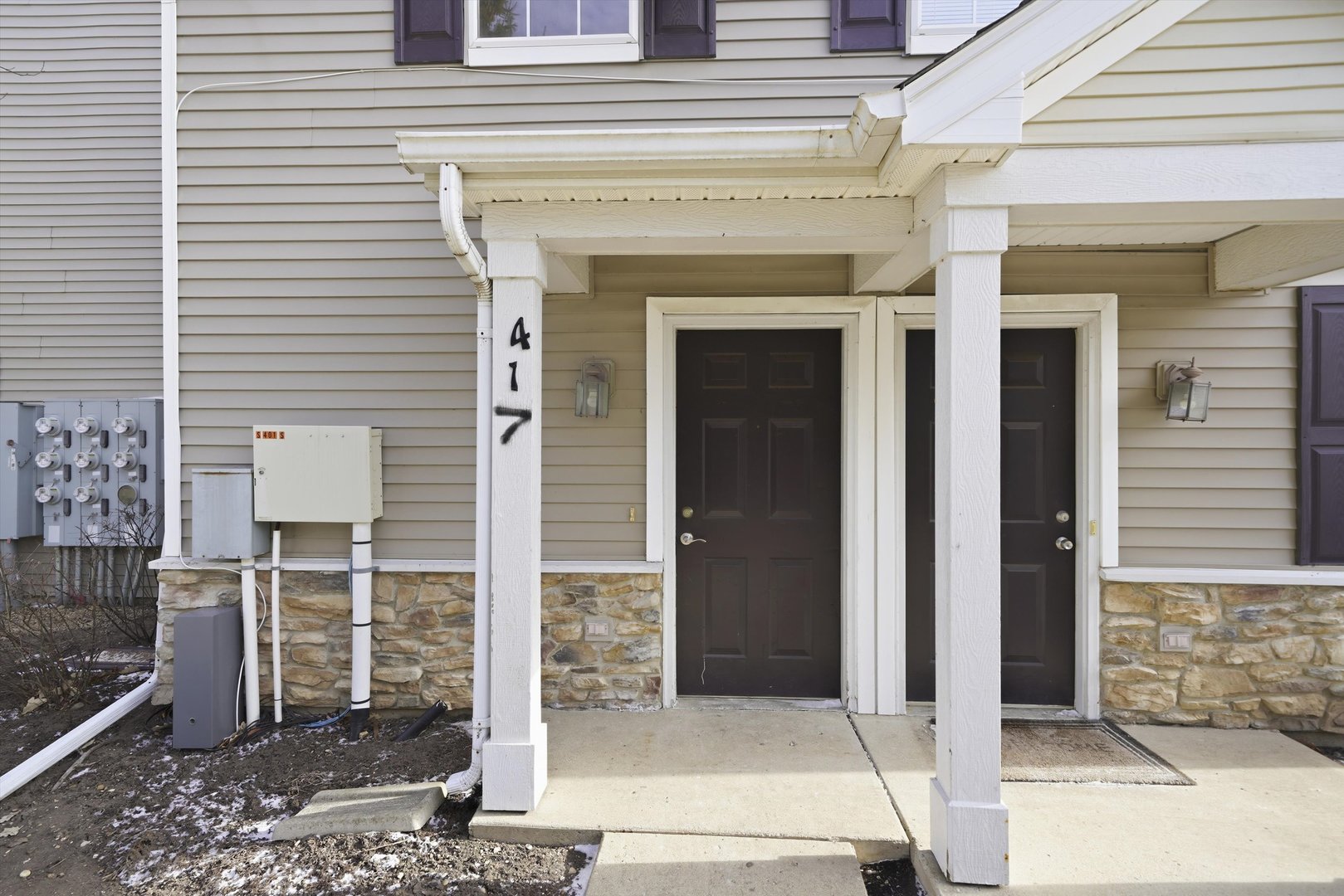 417 SILVERSTONE Drive Unit: 417