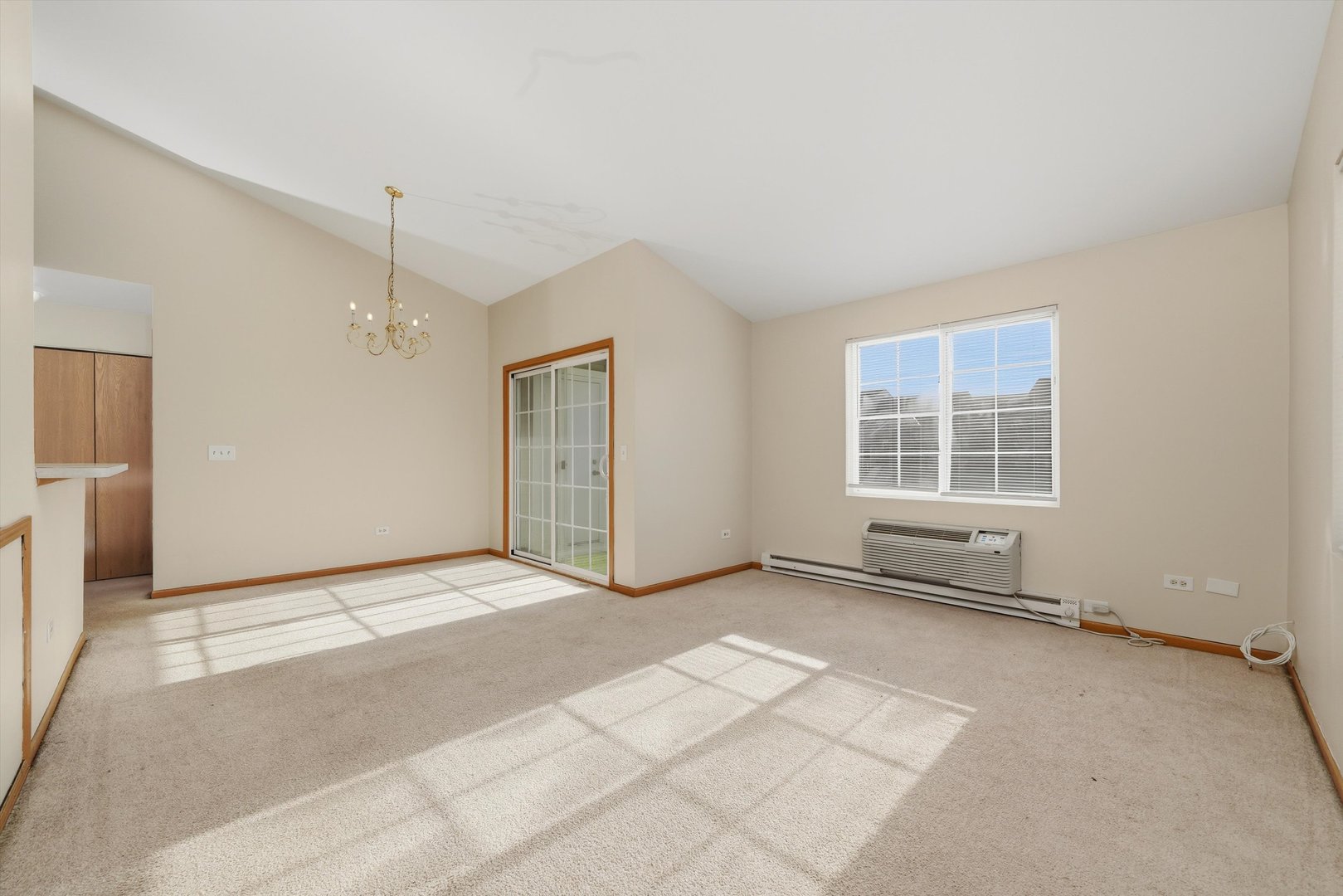 417 SILVERSTONE Drive Unit: 417