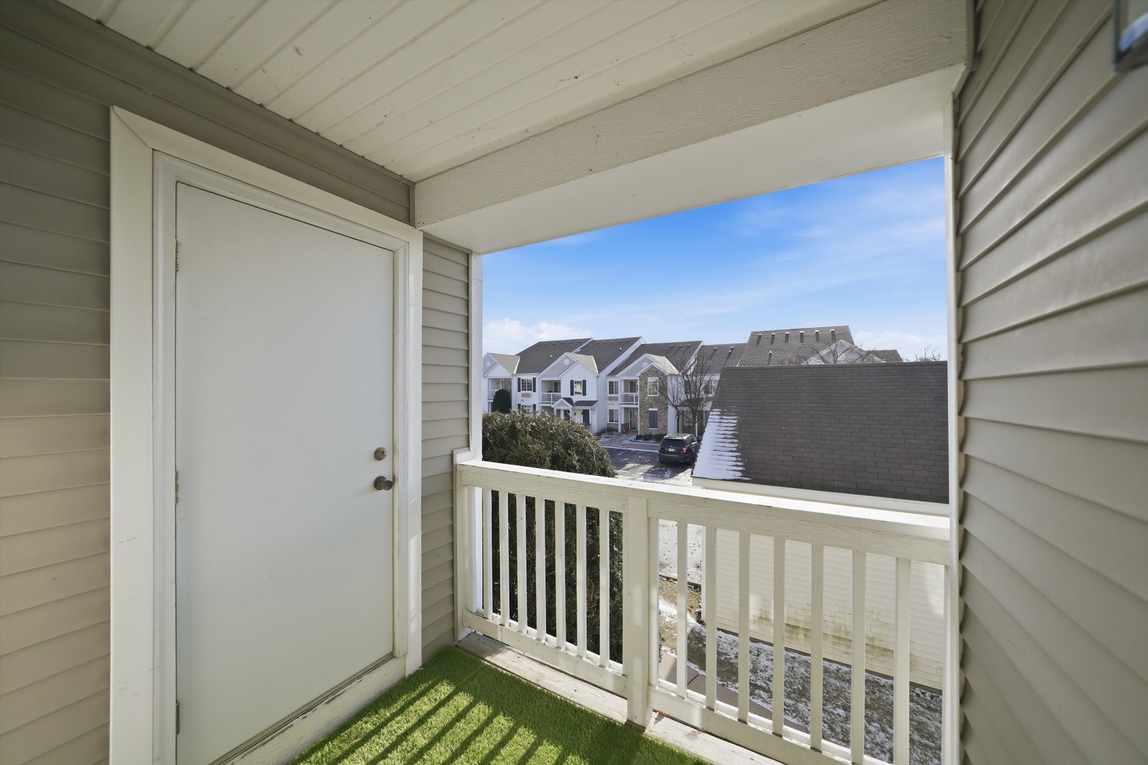 417 SILVERSTONE Drive Unit: 417