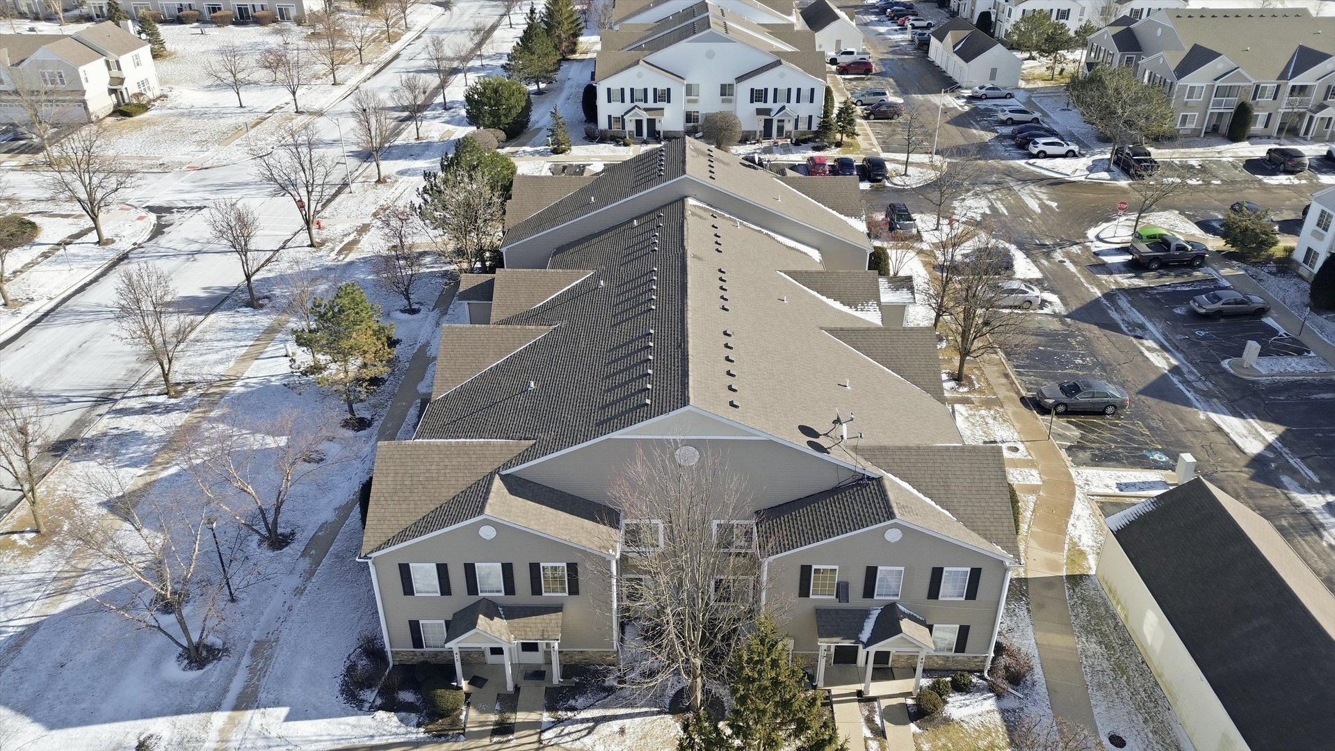 417 SILVERSTONE Drive Unit: 417