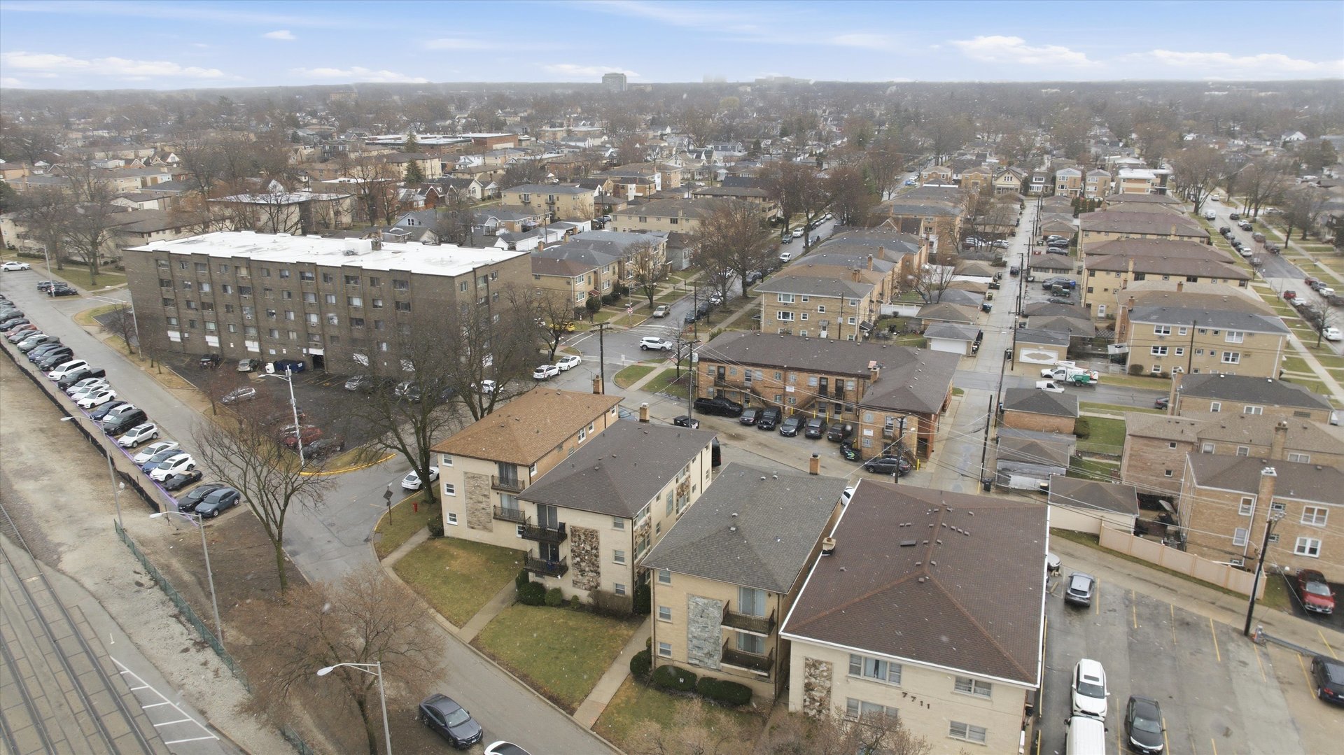 7709 W Marwood Avenue Unit: 1N