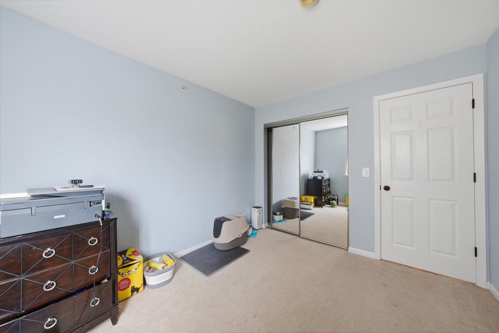 1059 E Wilson Avenue