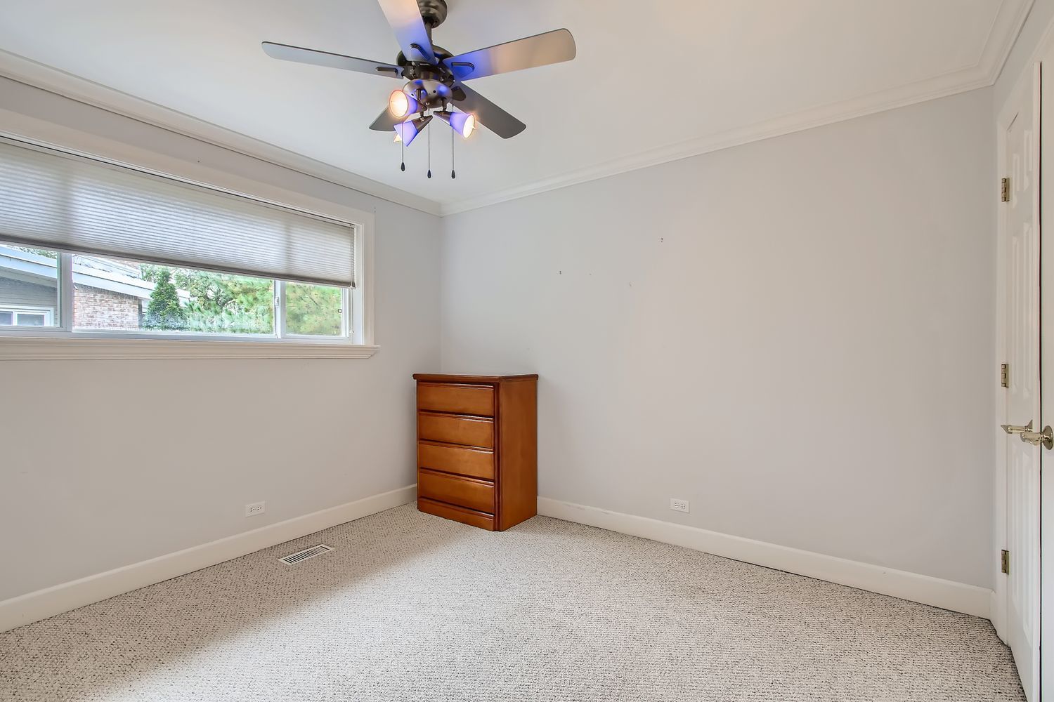 9529 Keystone Avenue