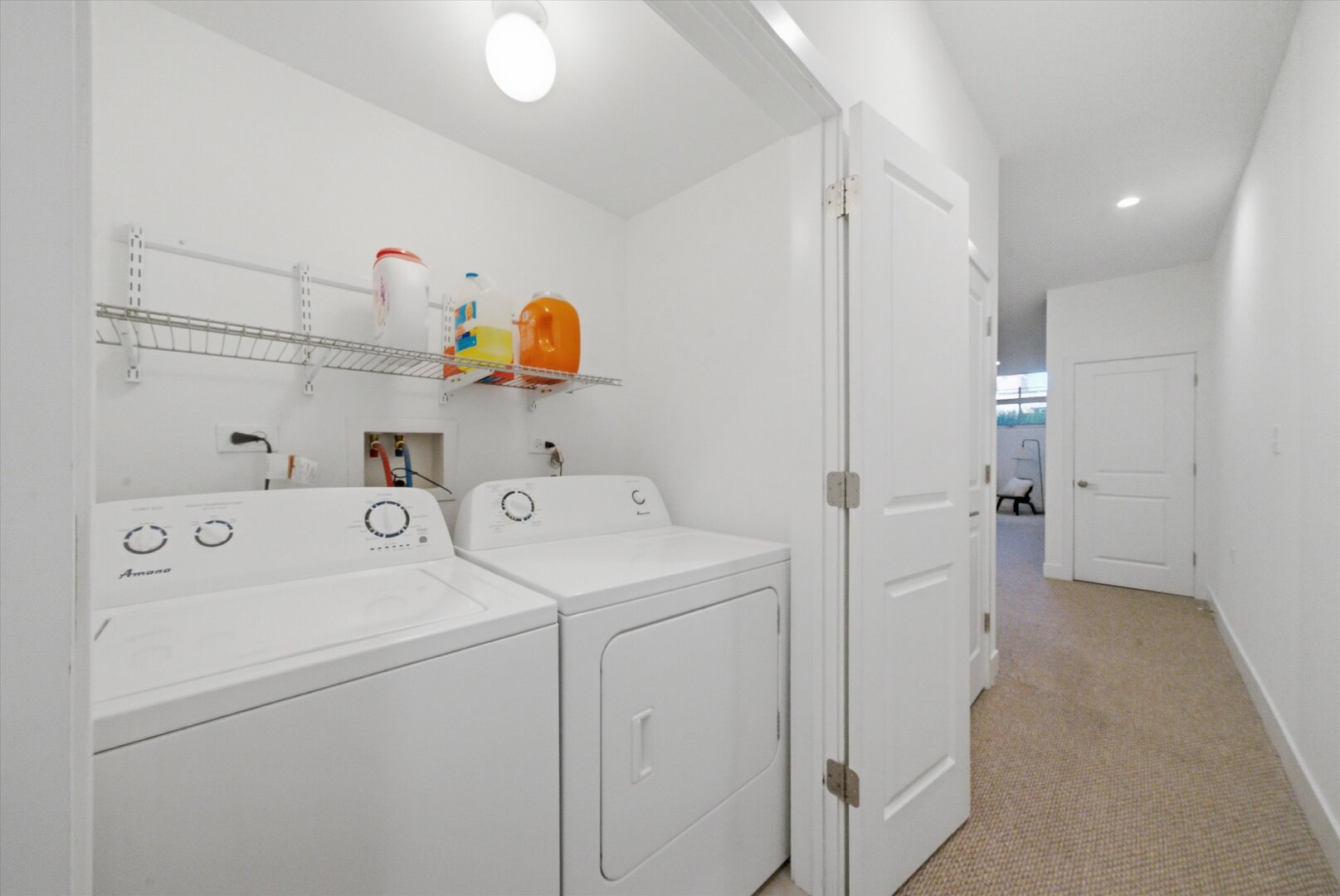 948 N Honore Street Unit: 1