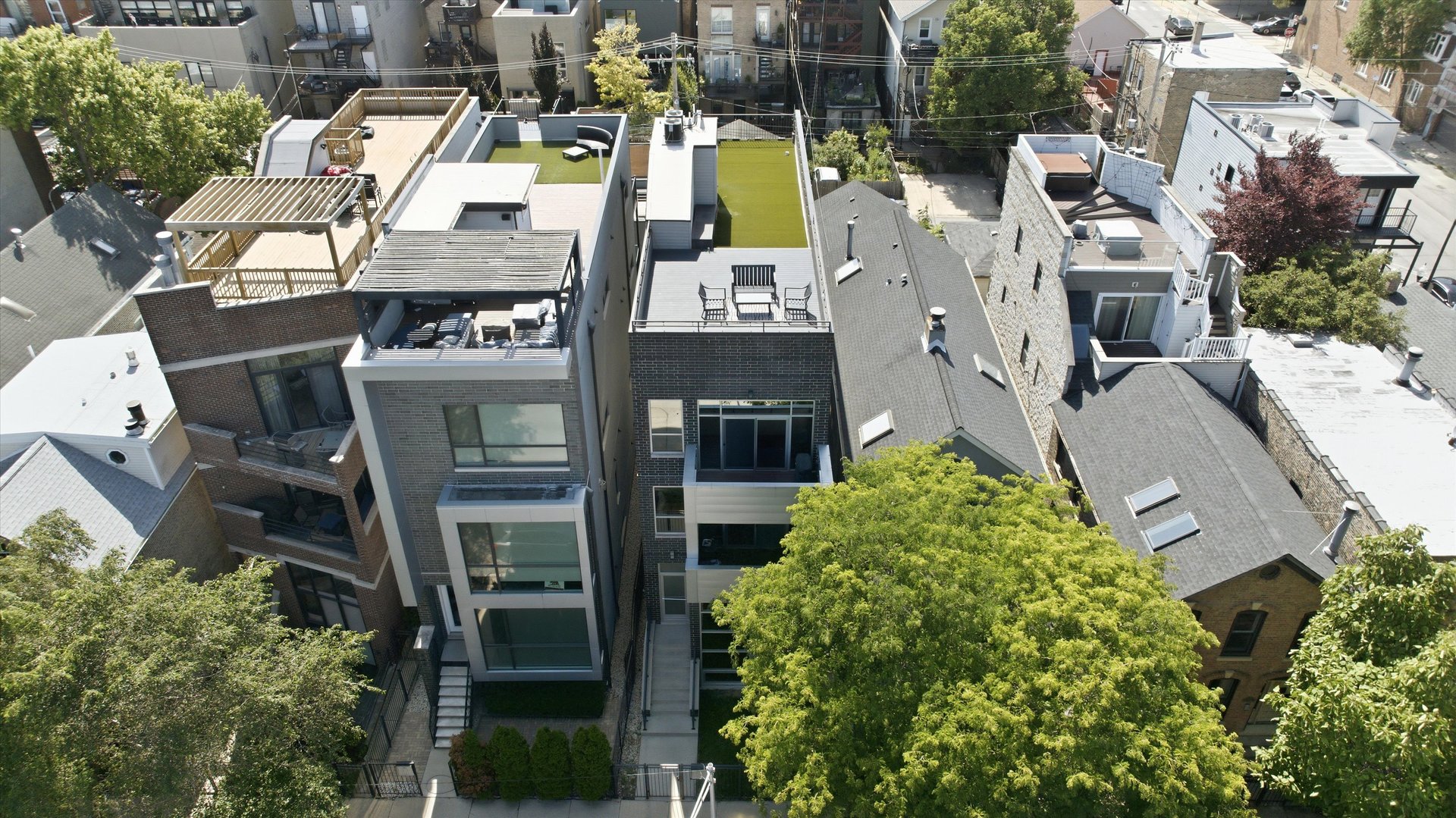 948 N Honore Street Unit: 1