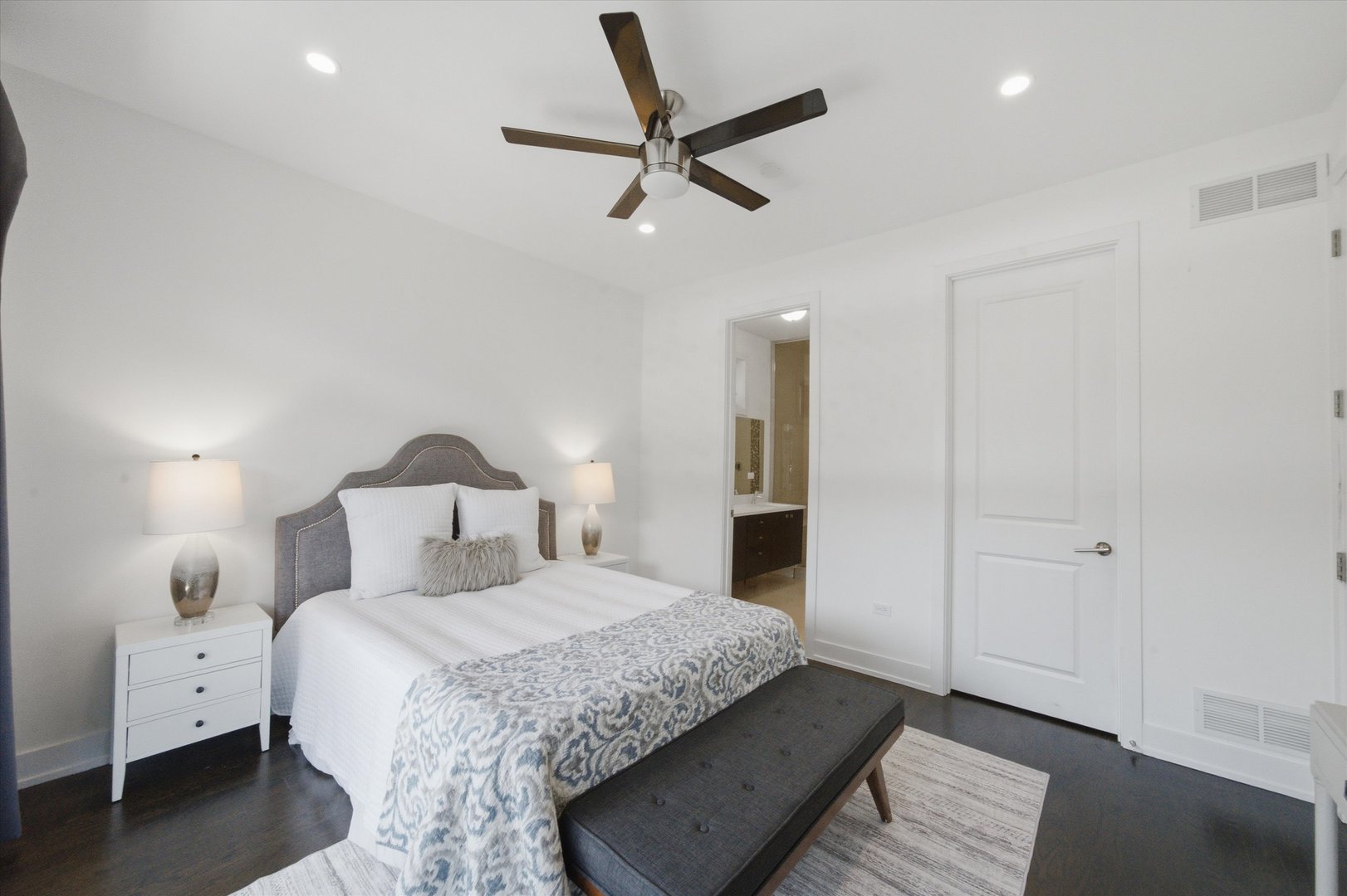 948 N Honore Street Unit: 1