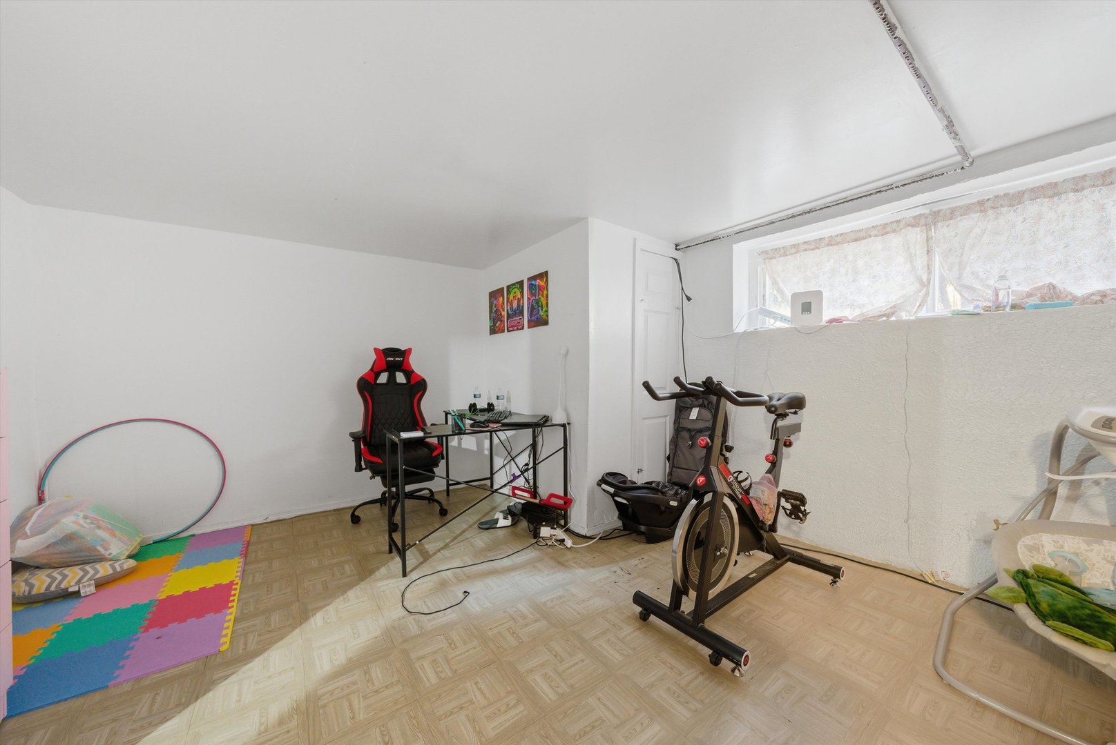 1025 N TRUMBULL Avenue