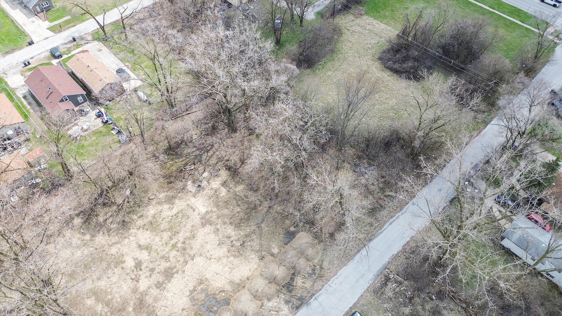 13435 S Lawndale Avenue