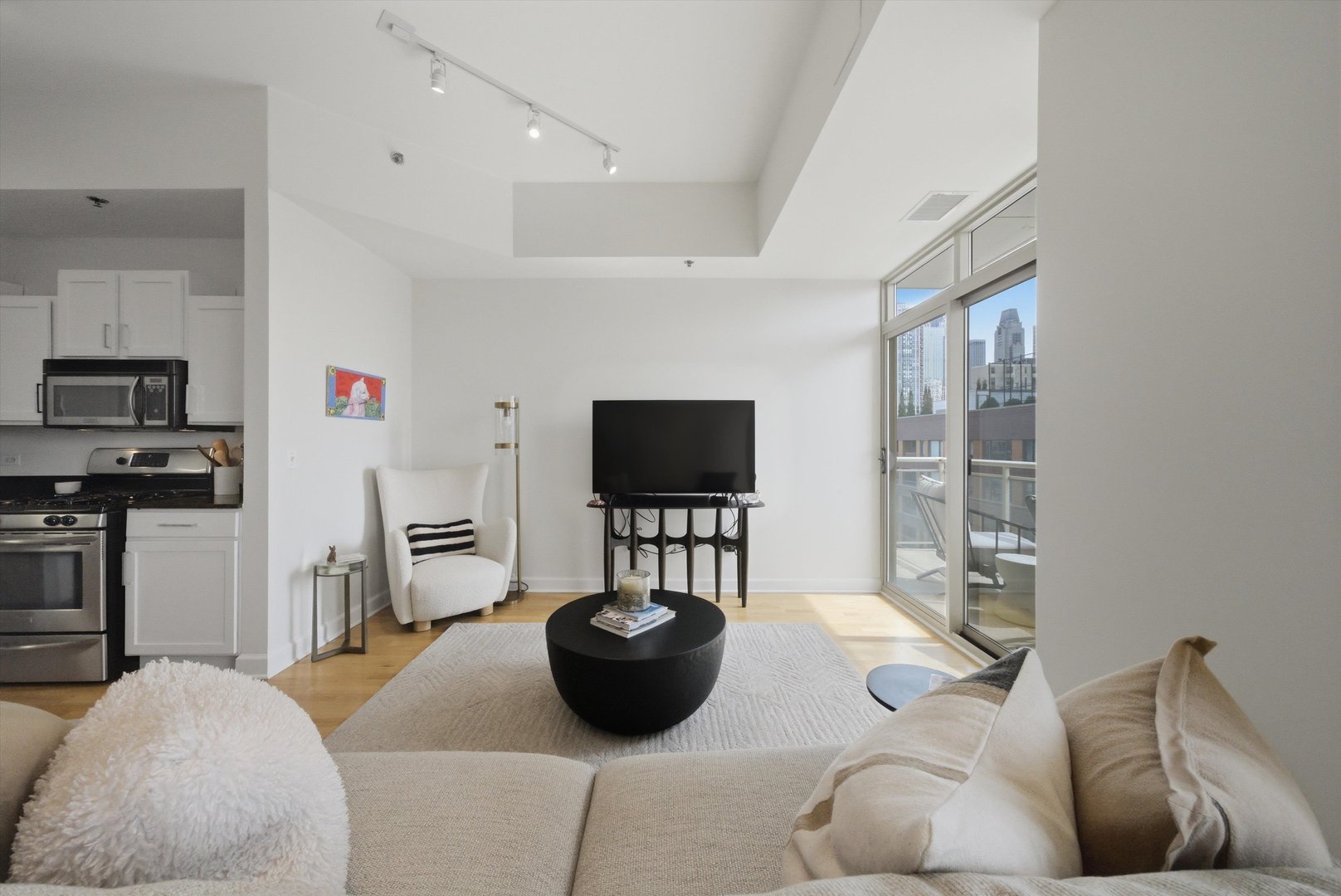 230 W Division Street Unit: 804