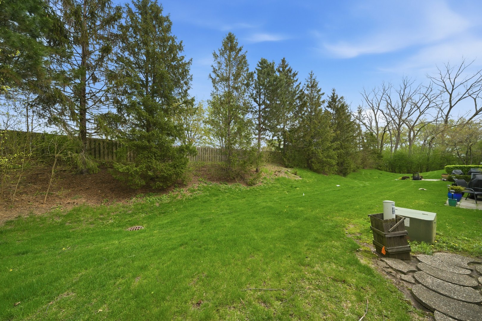 1661 Carmel Court