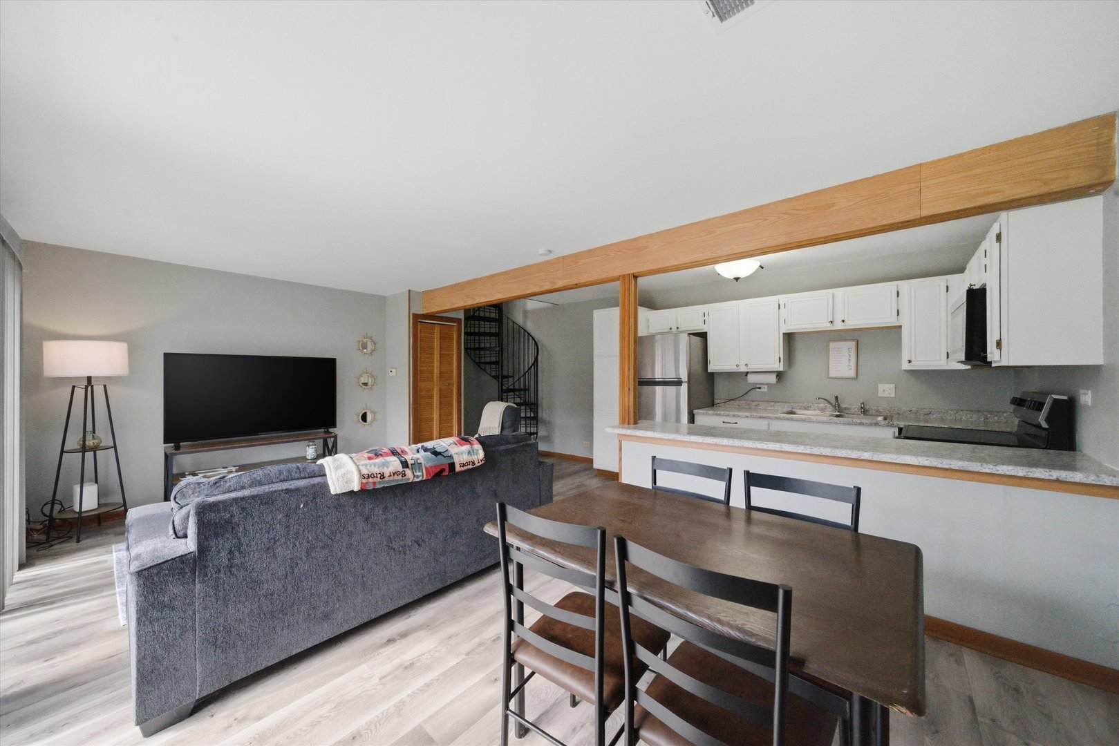 11 Saint Thomas Colony Unit: 1