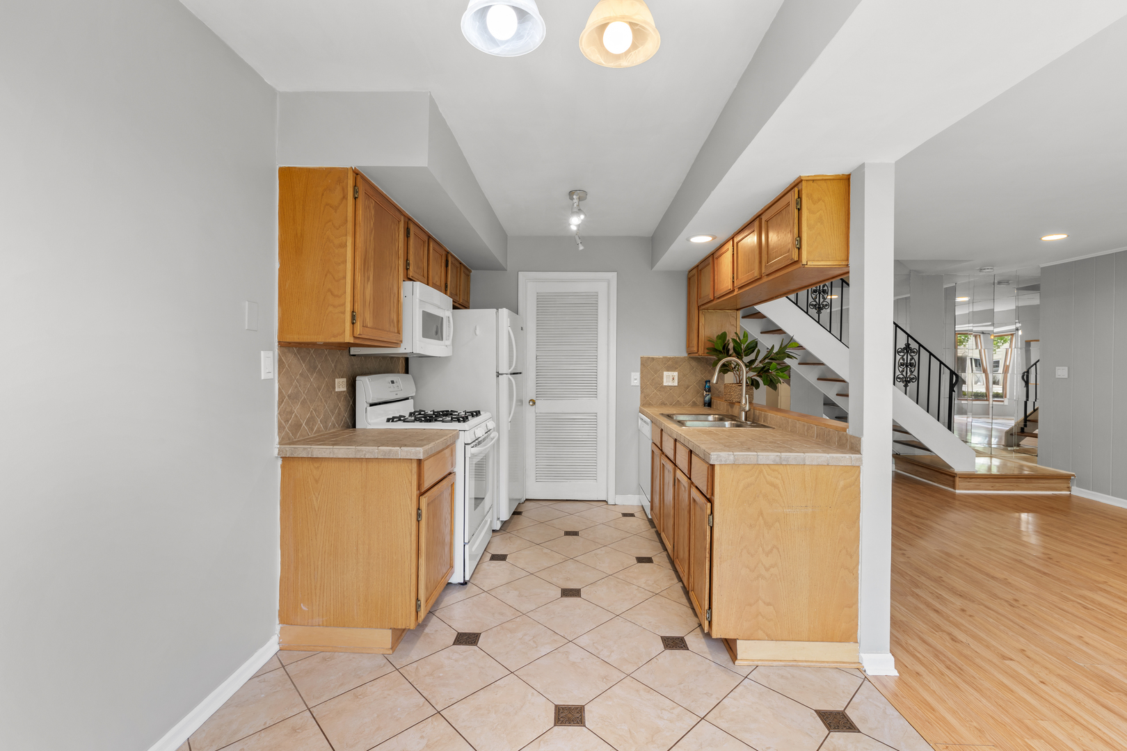146 Inverrary Lane Unit: 146
