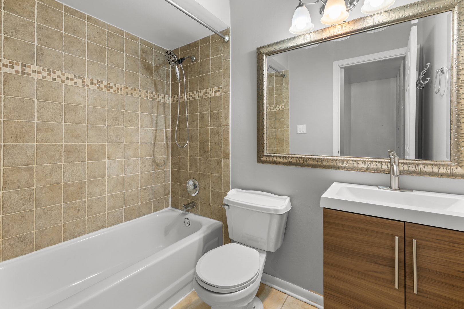 146 Inverrary Lane Unit: 146
