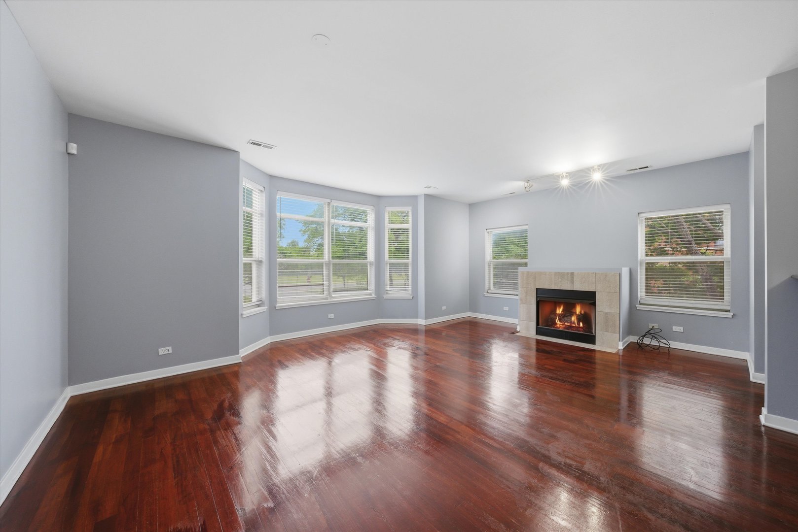 4178 S DREXEL Boulevard Unit: 2